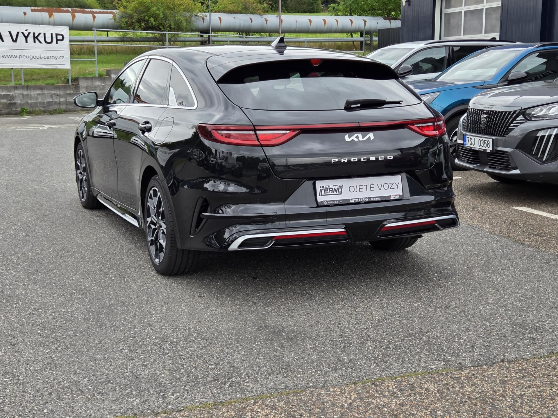Kia ProCeed, 1.5 T-GDI 118 GT line DCT - fotka 3