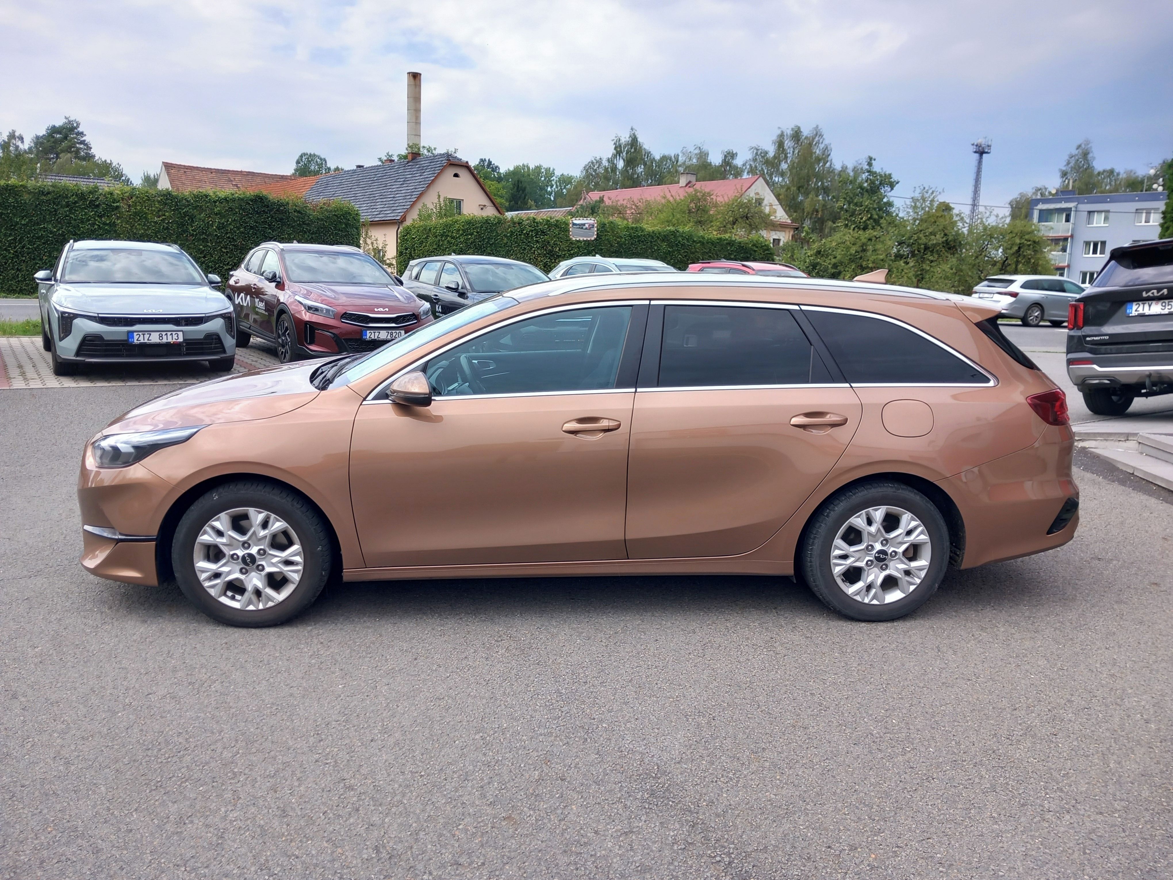 Kia Cee´d SW, Ceed SW 1.5 T-GDi 118 kW TOP - fotka 3