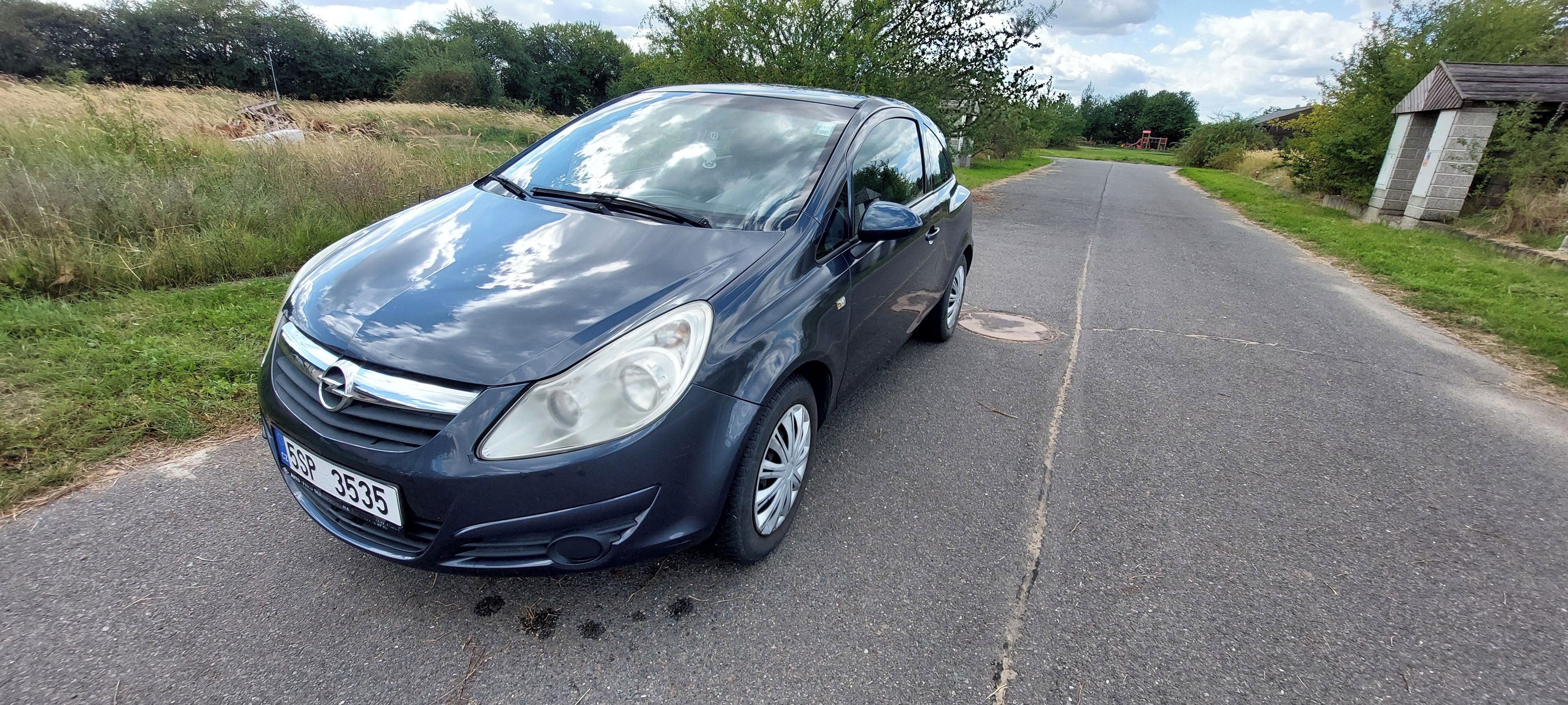 Opel Corsa, 1.2i 16V - fotka 3