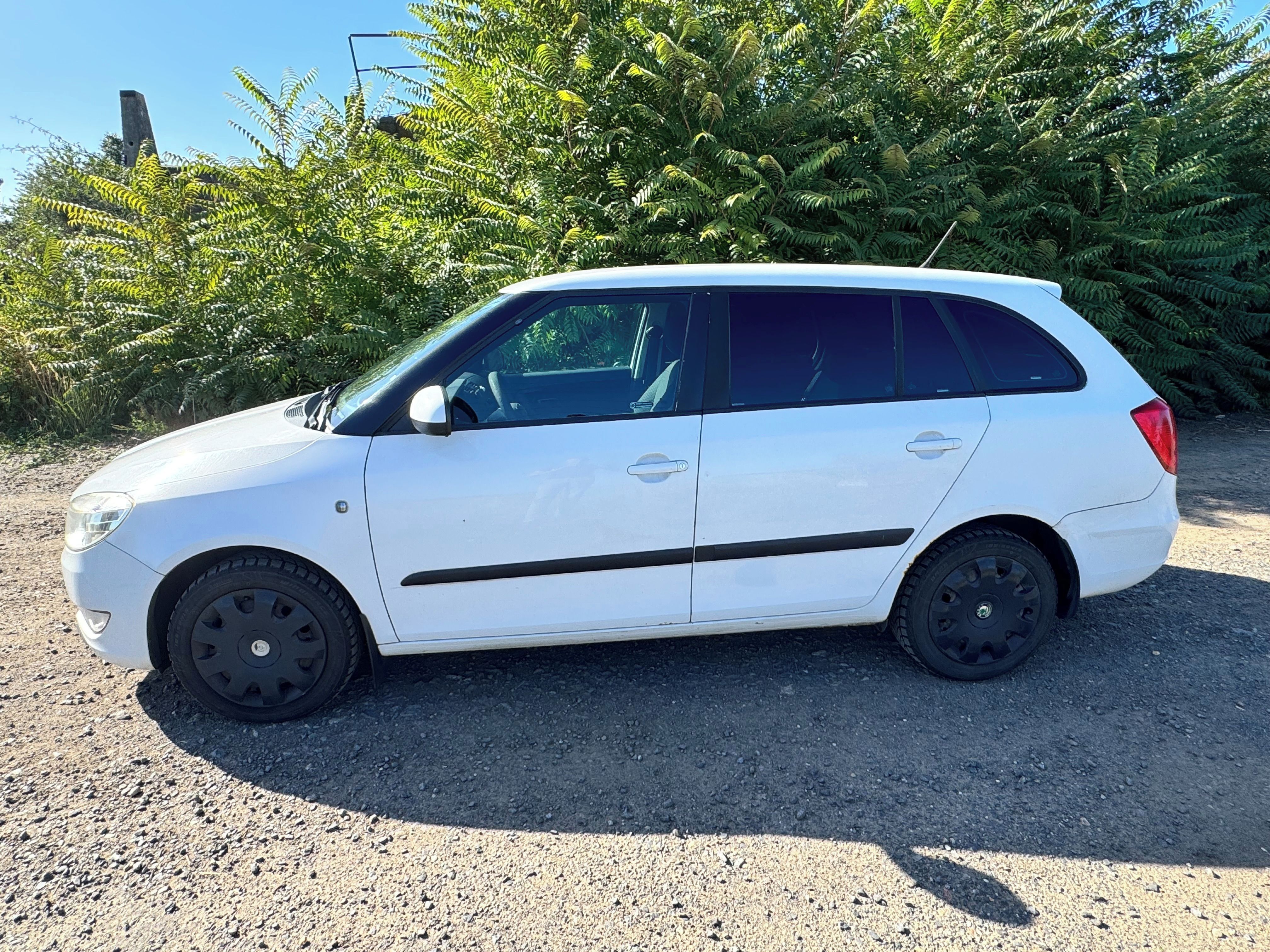 Škoda Fabia, 1,6 Kombi - fotka 2