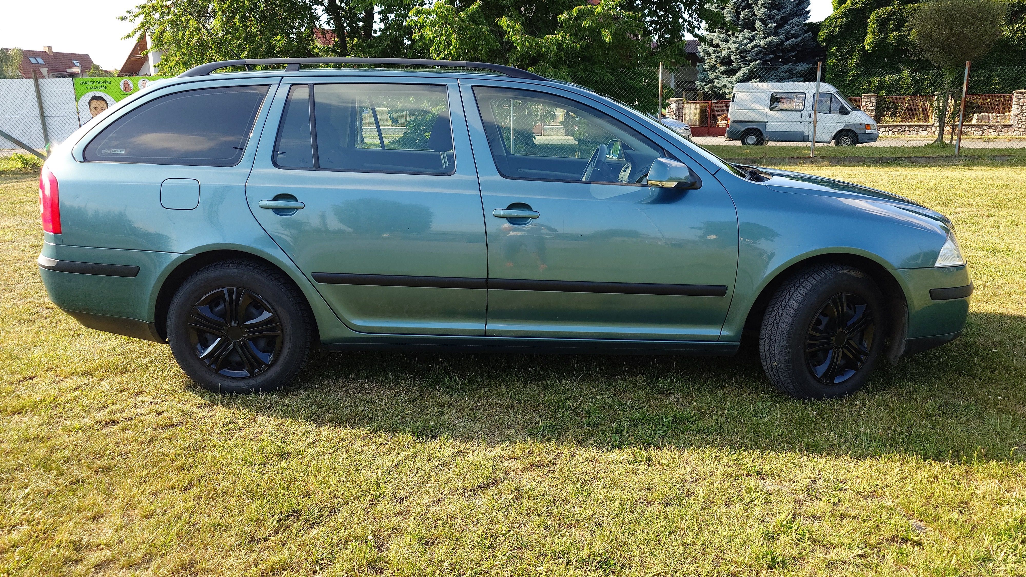 Škoda Octavia, top stav, přední /zadní kamera - fotka 2