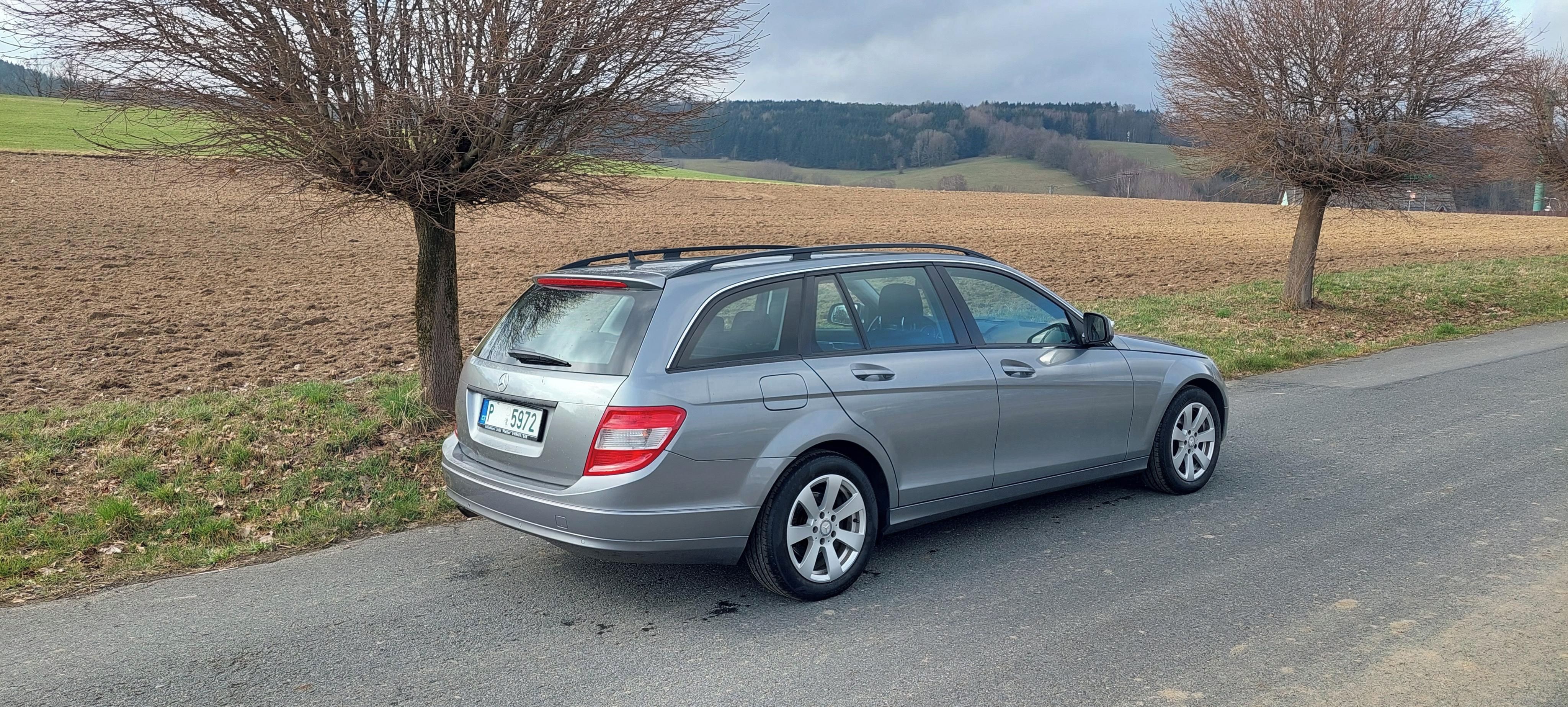 Mercedes-Benz Třídy C, MERCEDES BENZ C 200 CDI 2008 - fotka 5