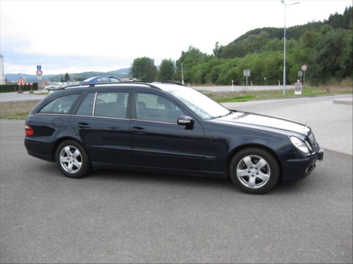 Mercedes-Benz Třídy E, 2,7 CDi  Automat - fotka 5