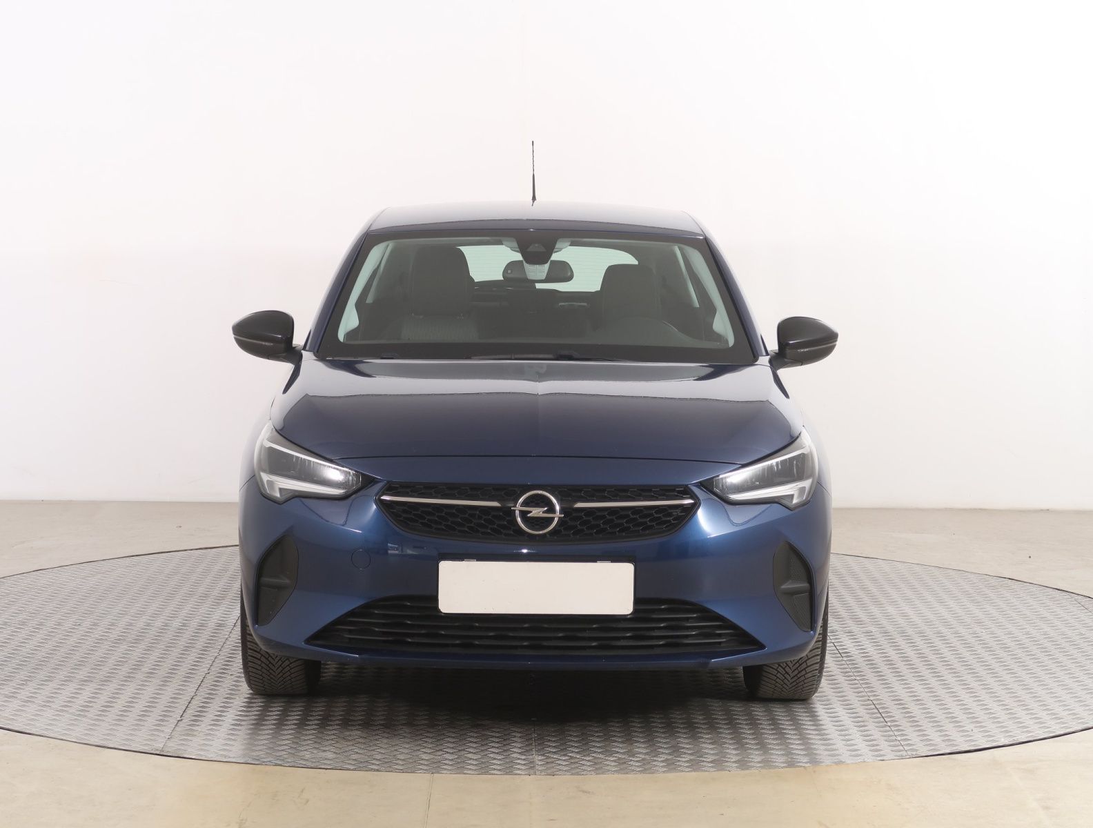 Opel Corsa, 50 kWh, SoH 91%, Edition - fotka 2