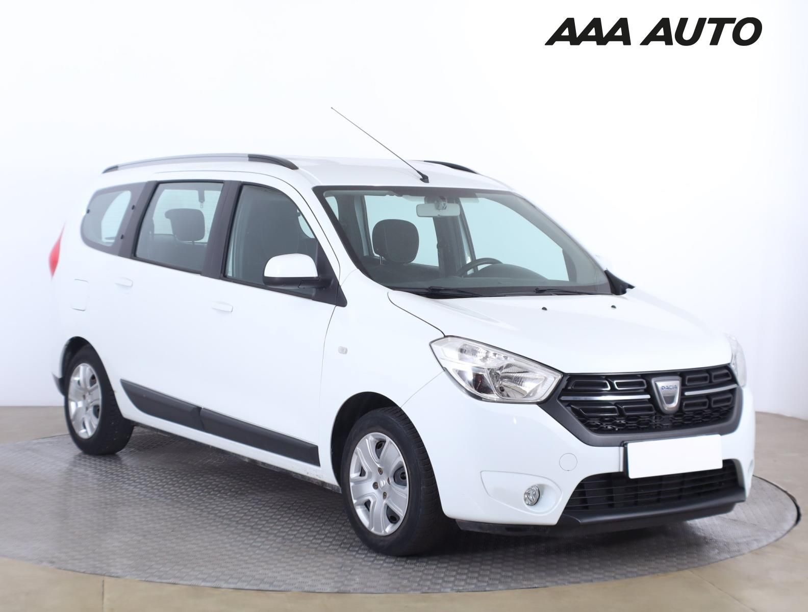 Dacia Lodgy, 1.6 SCe, 7 míst