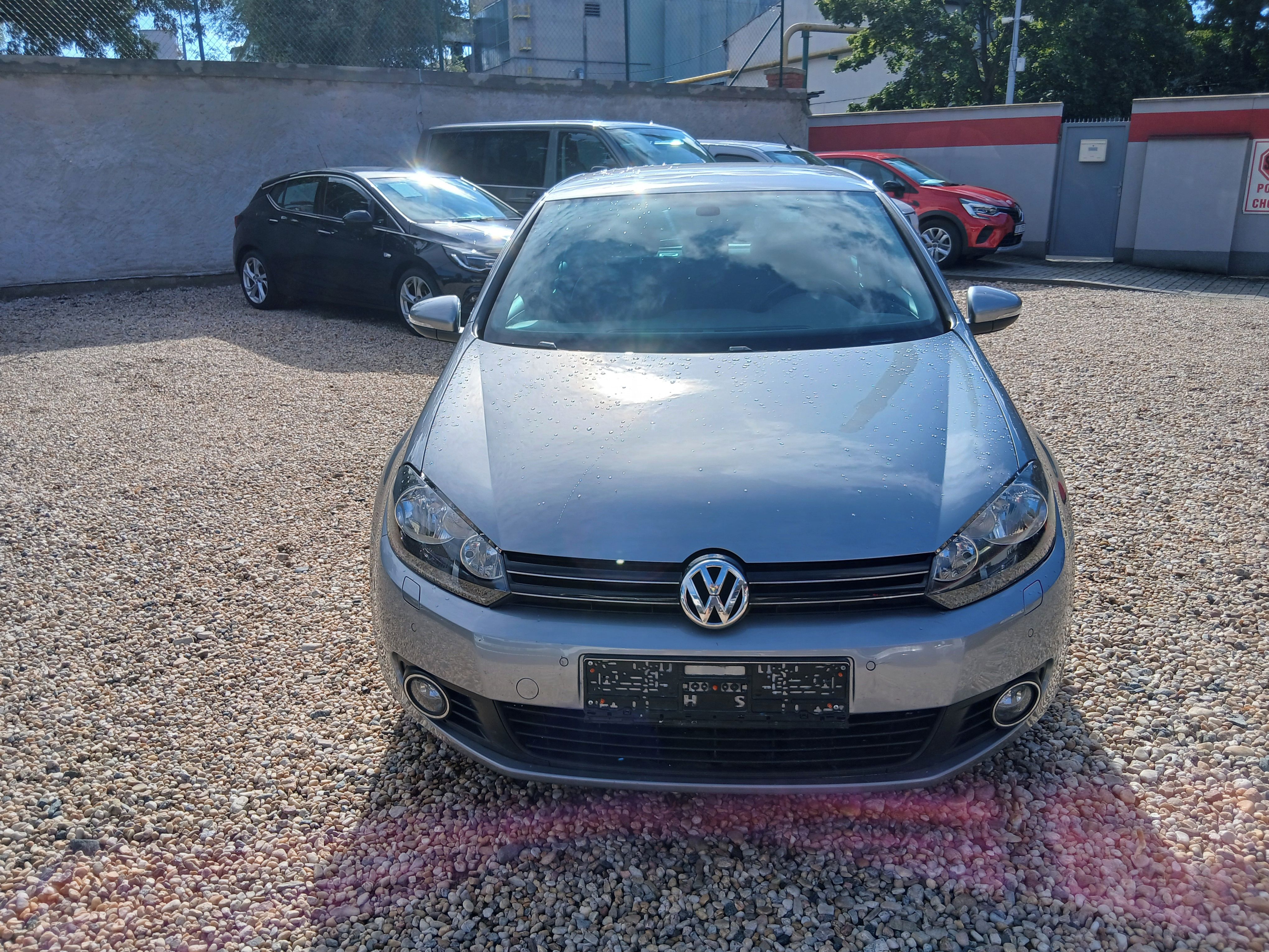 Volkswagen Golf, 1.2TSi 77KW Team - fotka 2