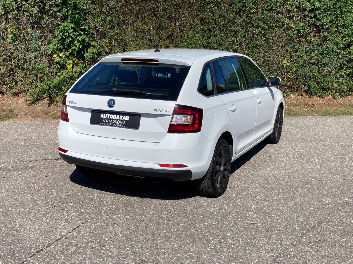 Škoda Rapid, 1.0 TSI Style, Navigace - fotka 3