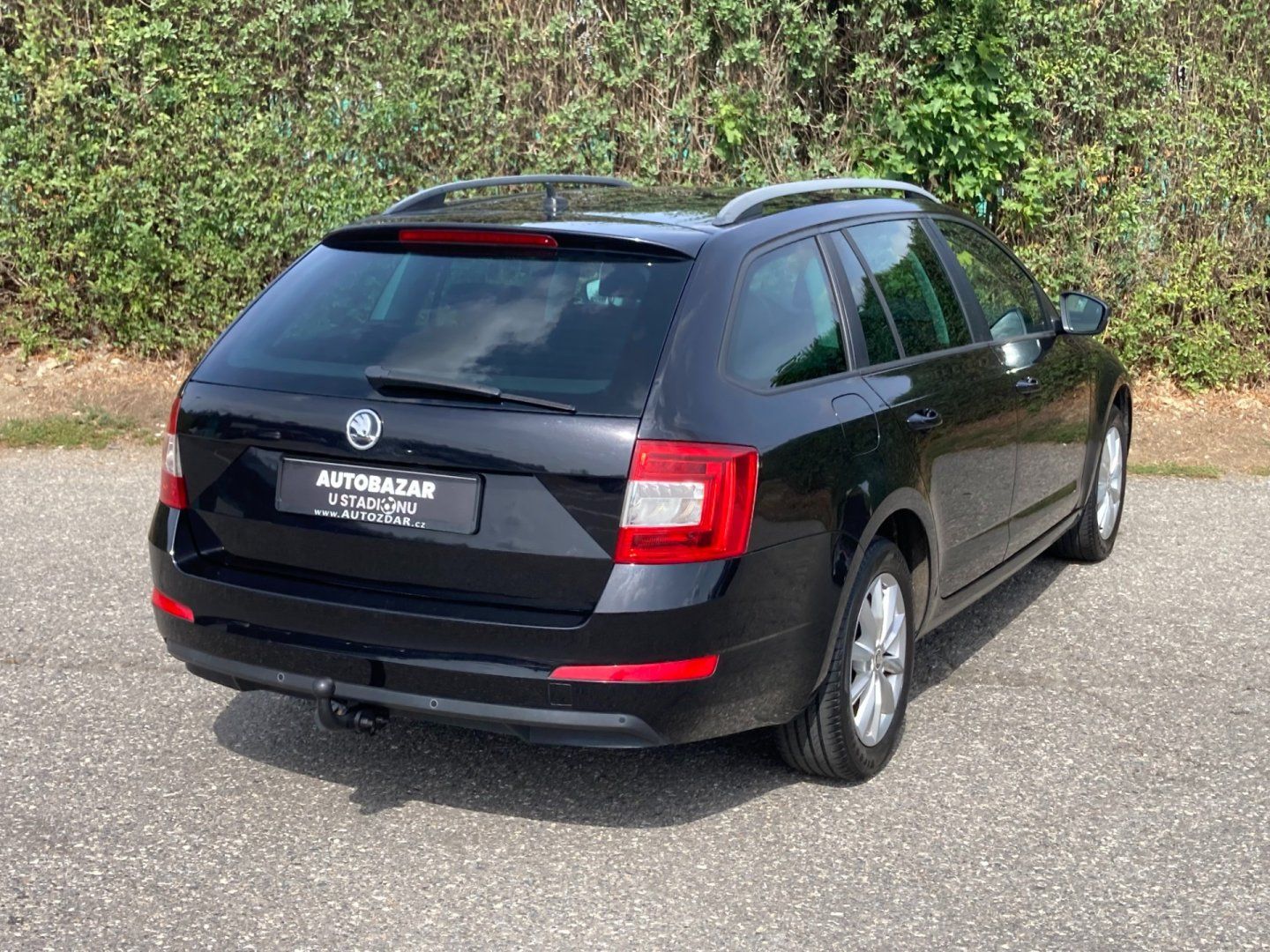 Škoda Octavia, 1,0 TSI Ambition, Navigace - fotka 4