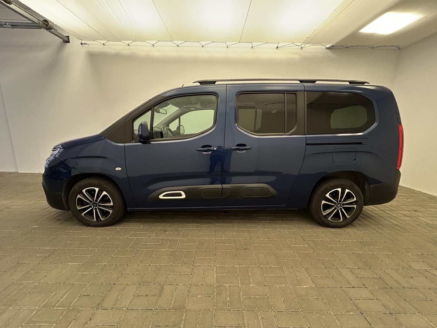 Citroën Berlingo, 1.5HDI 96kW XL SHINE EAT8 - fotka 3