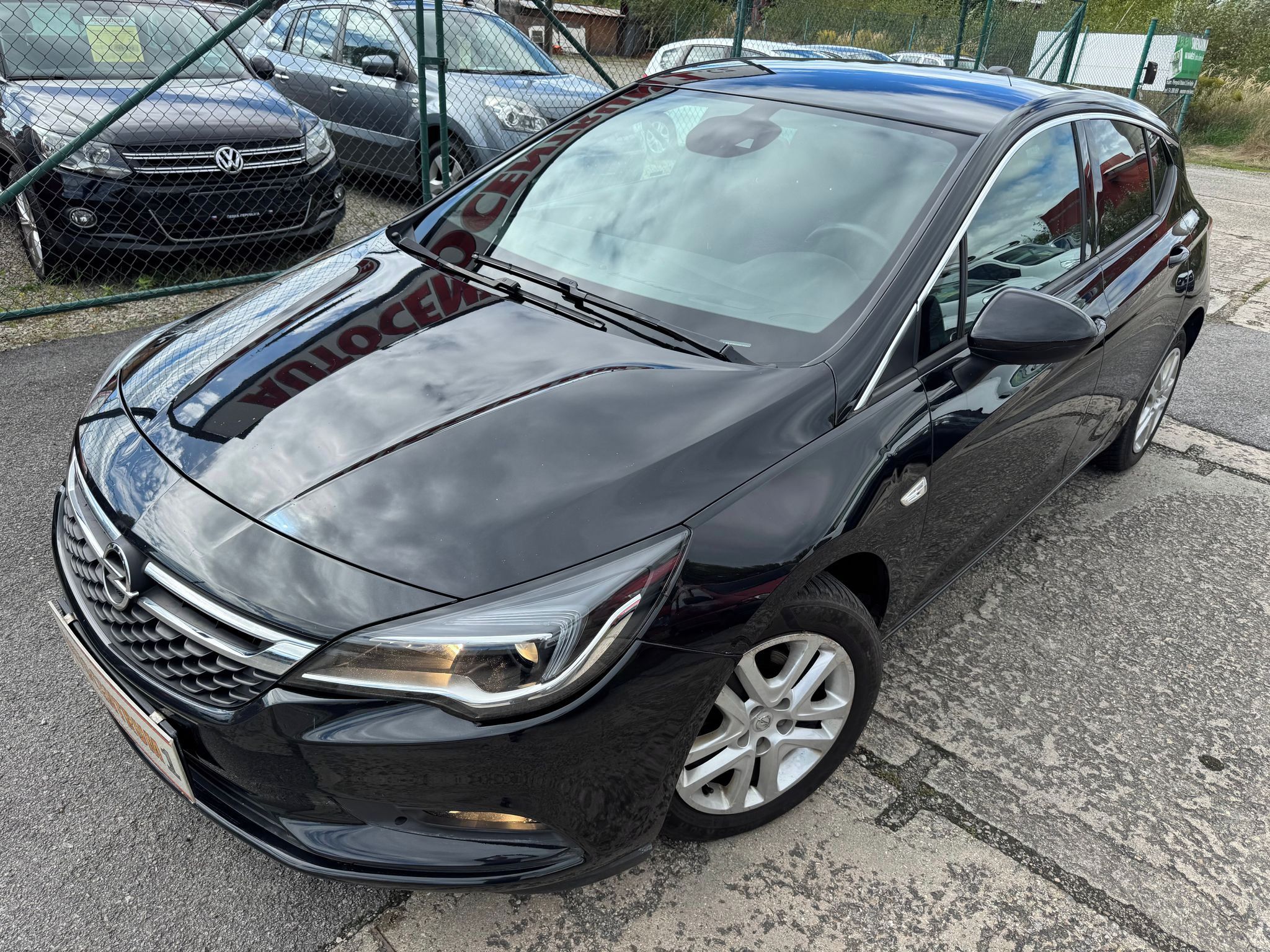 Opel Astra, 1,4i 16V Turbo 110kw - fotka 4