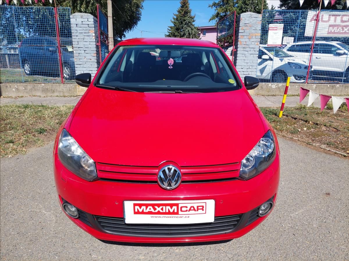 Volkswagen Golf, 1,6 i DSG - fotka 2