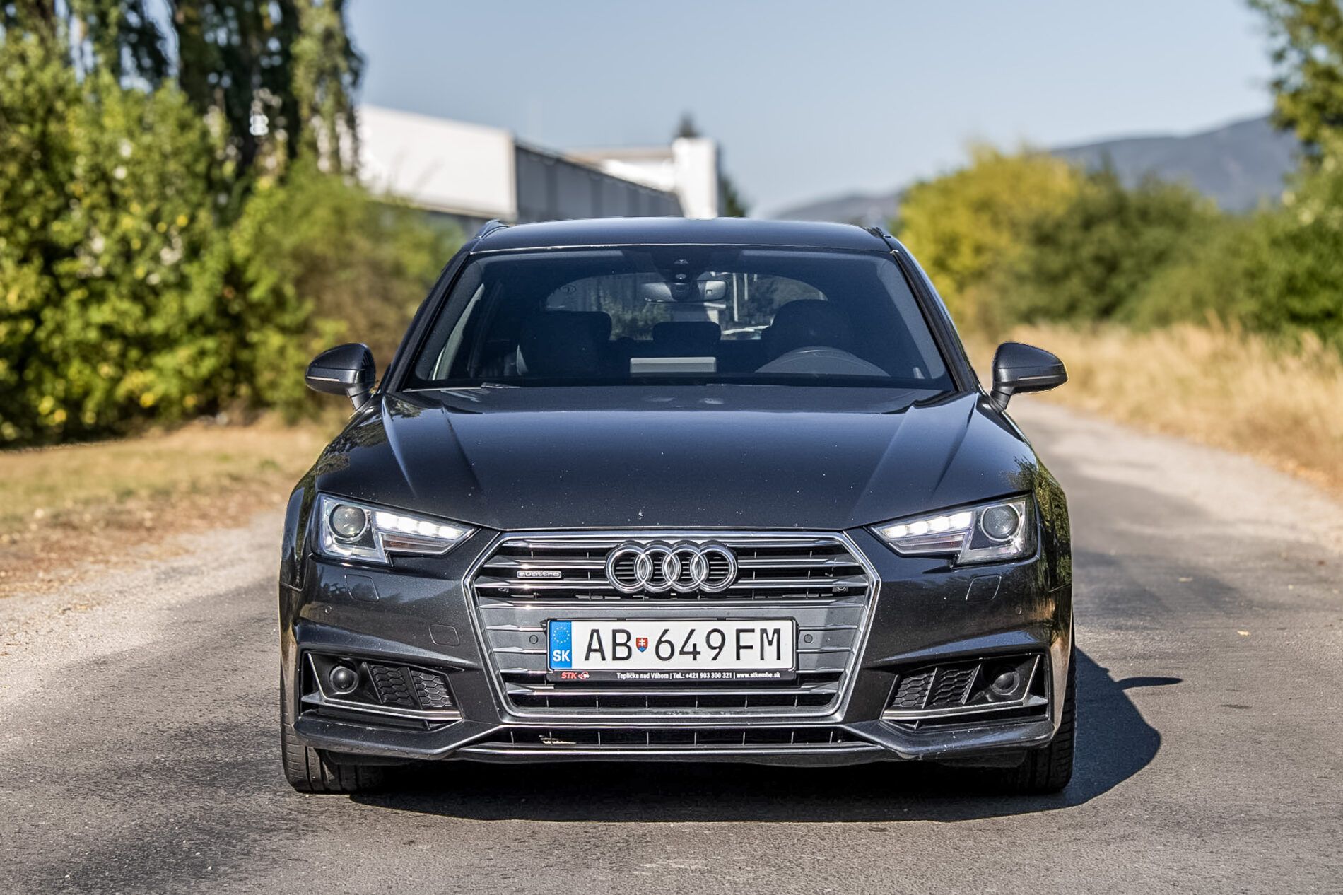 Audi A4 Avant - fotka 2
