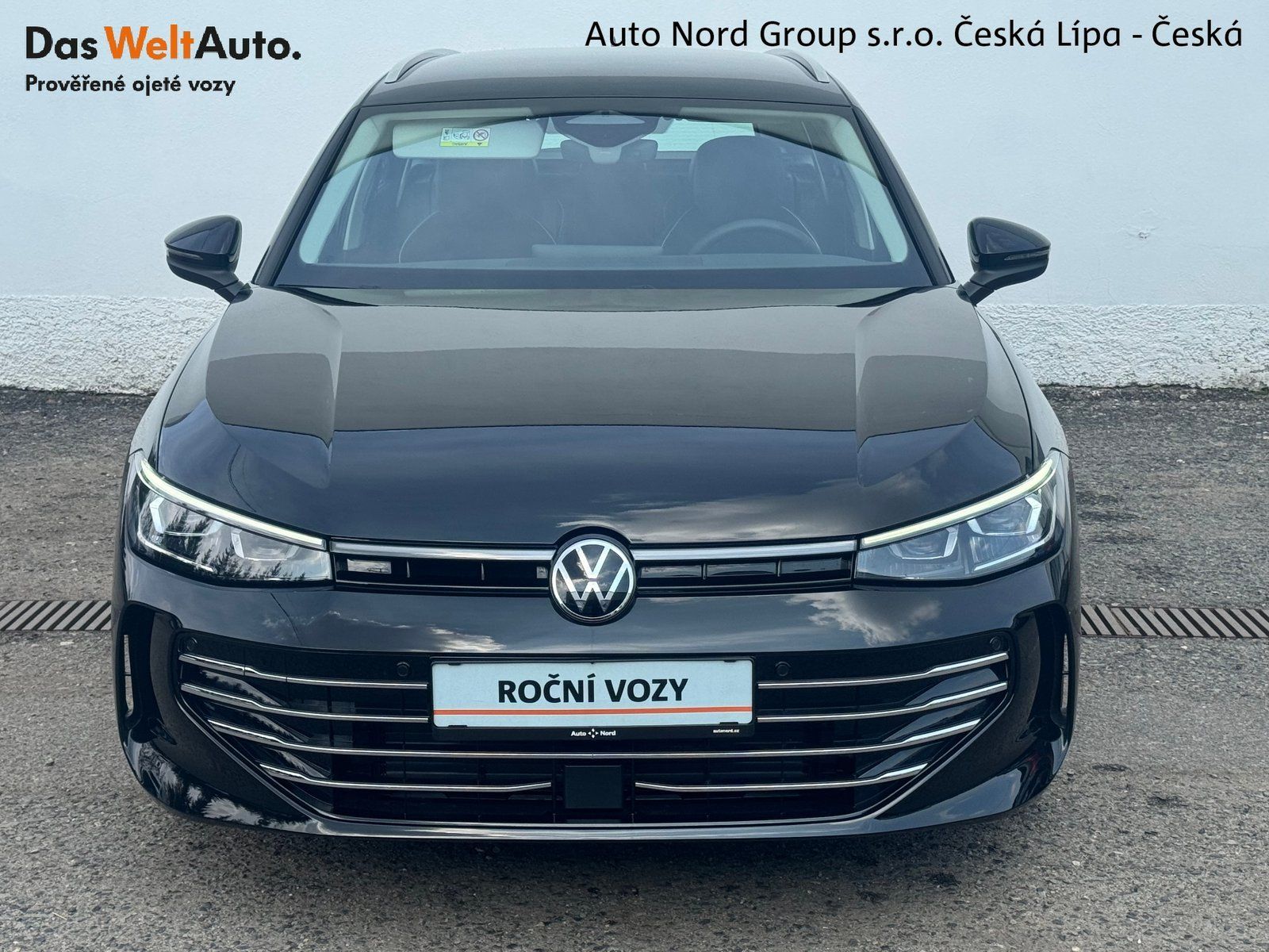 Volkswagen Passat, Passat Elegance 2,0 TDI 110 kW - fotka 4