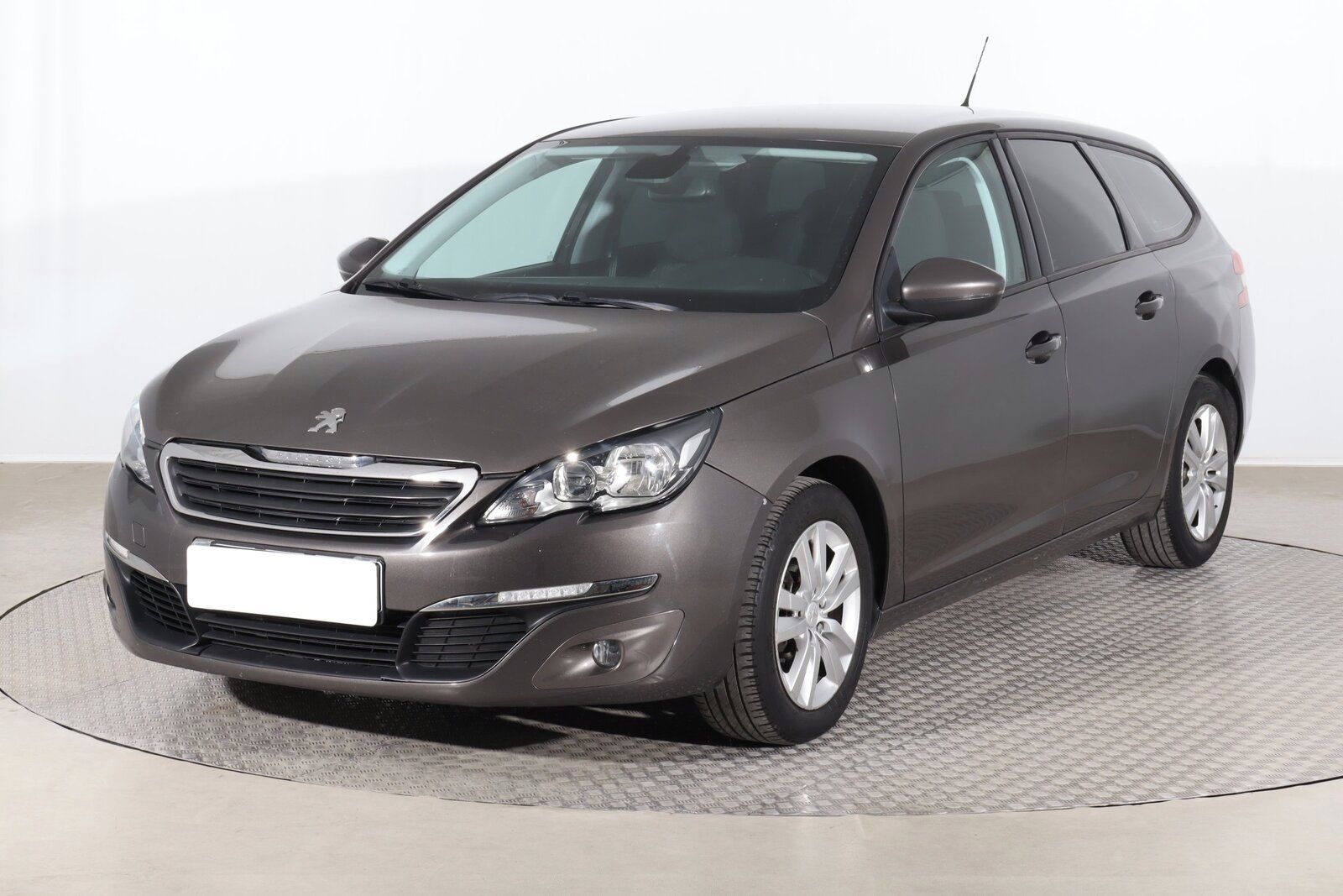 Peugeot 308, 1.6 e-HDi - fotka 2
