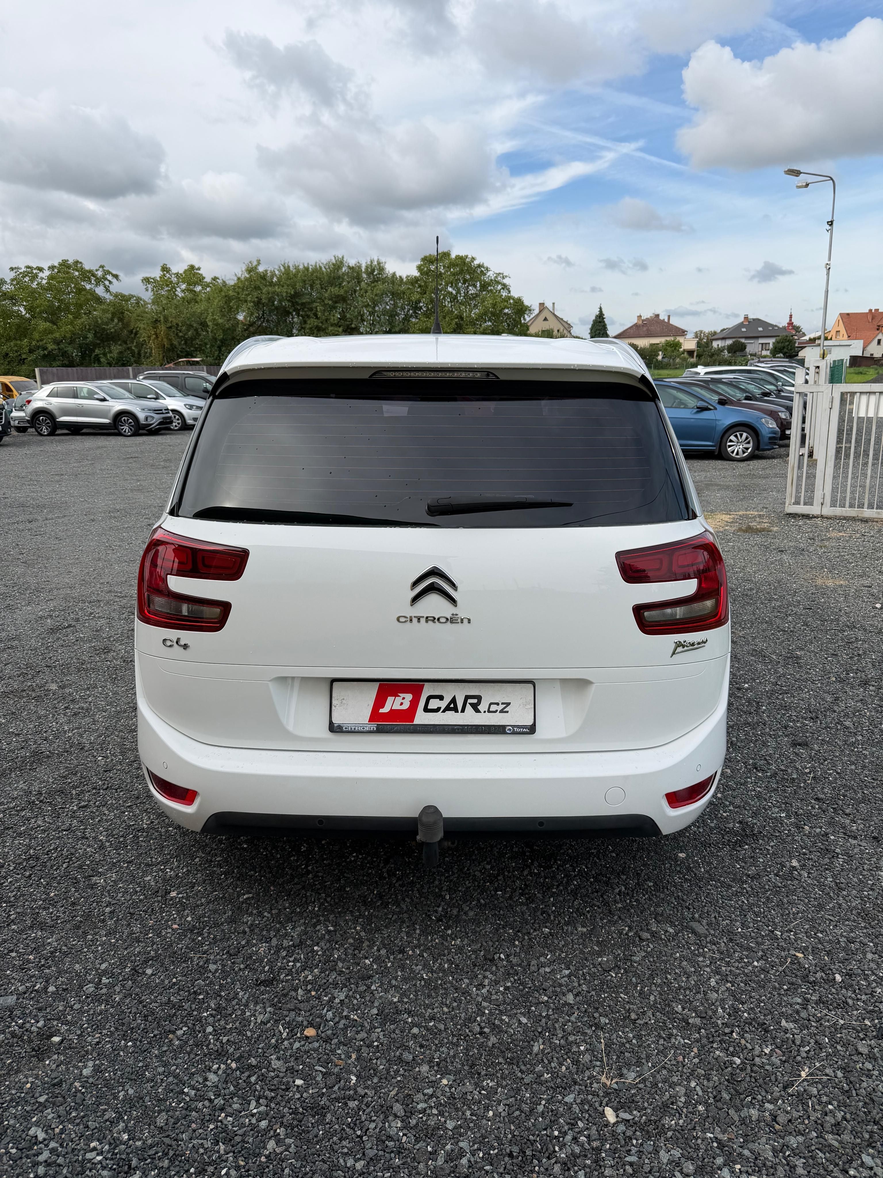 Citroën Grand C4 Picasso, 1.6 HDi VÝHŘEV TAŽNÉ 7M ČR 1.M - fotka 6