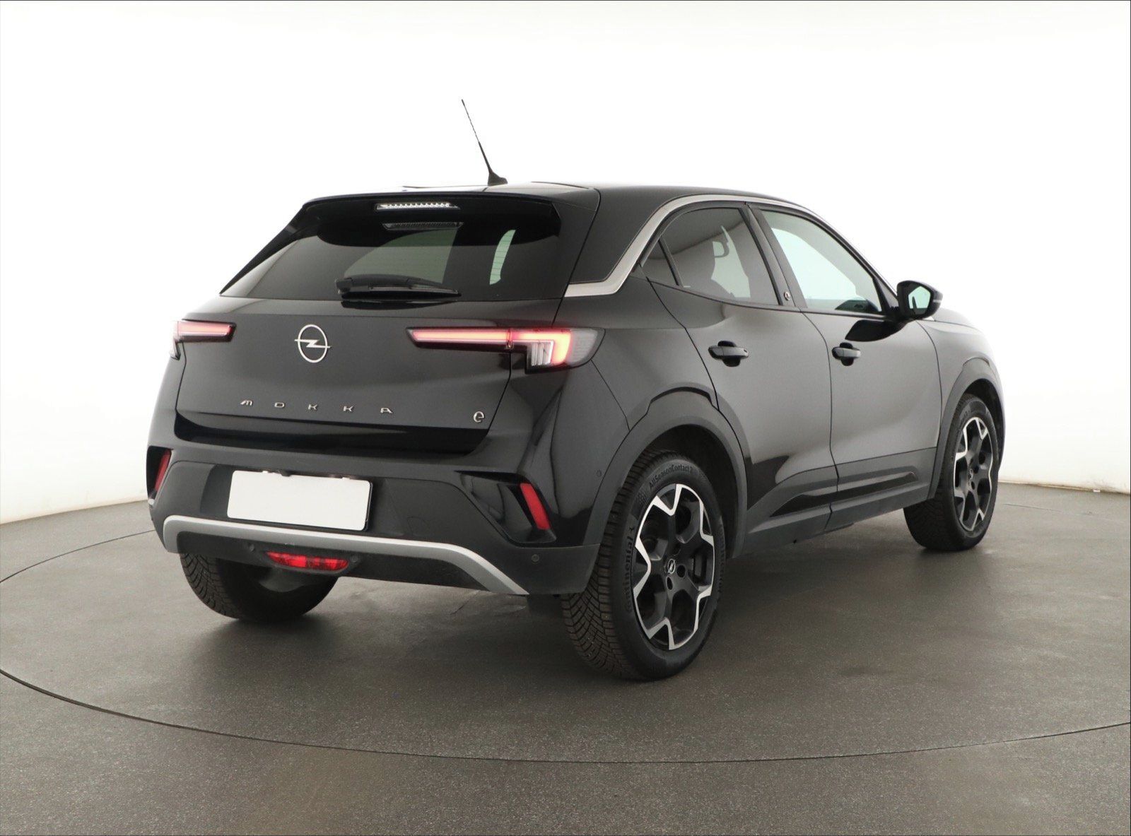 Opel Mokka, Electric 50 kWh, SoH 90% - fotka 5