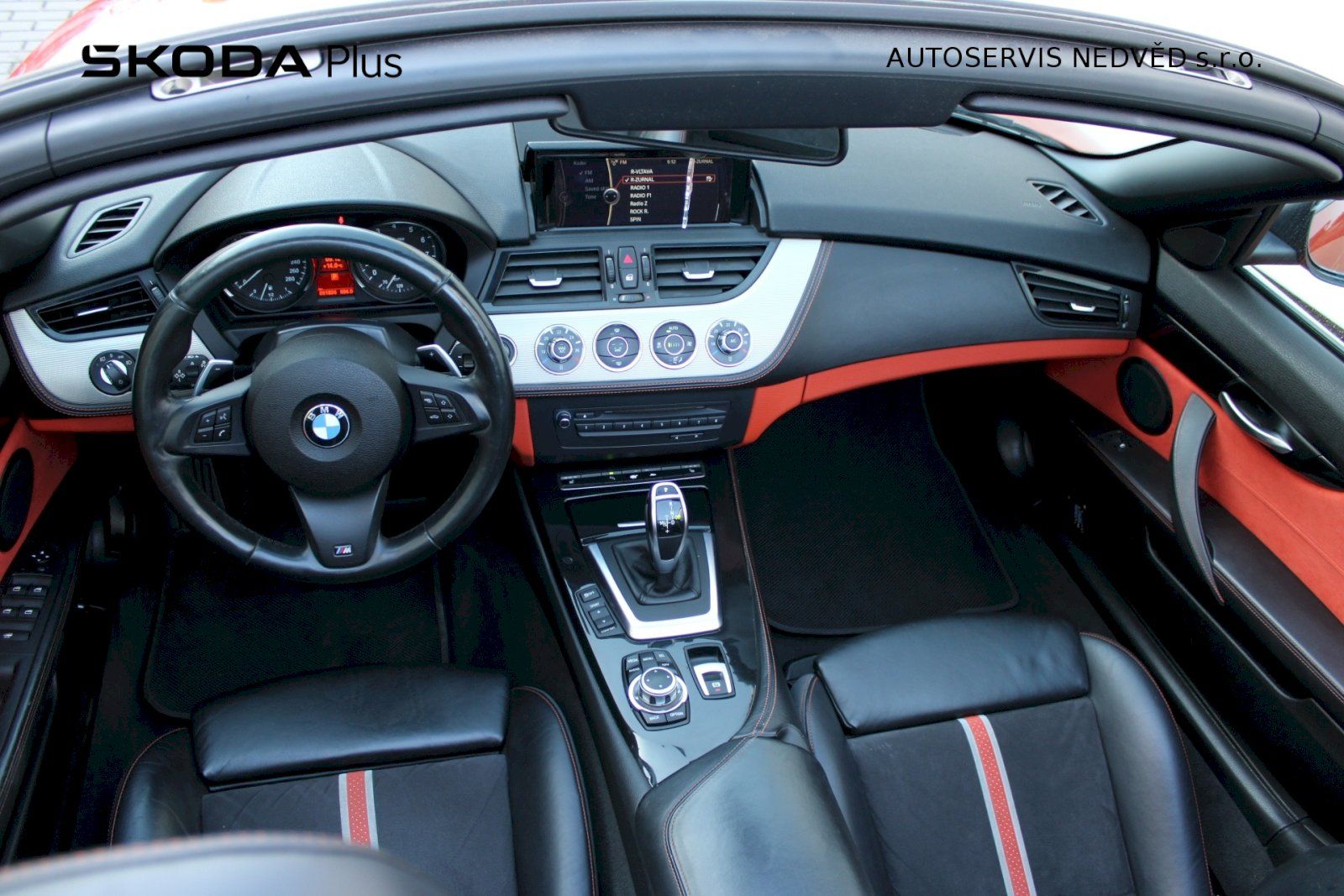 BMW Z4, 2,0i / 135 kW 8AT - fotka 6