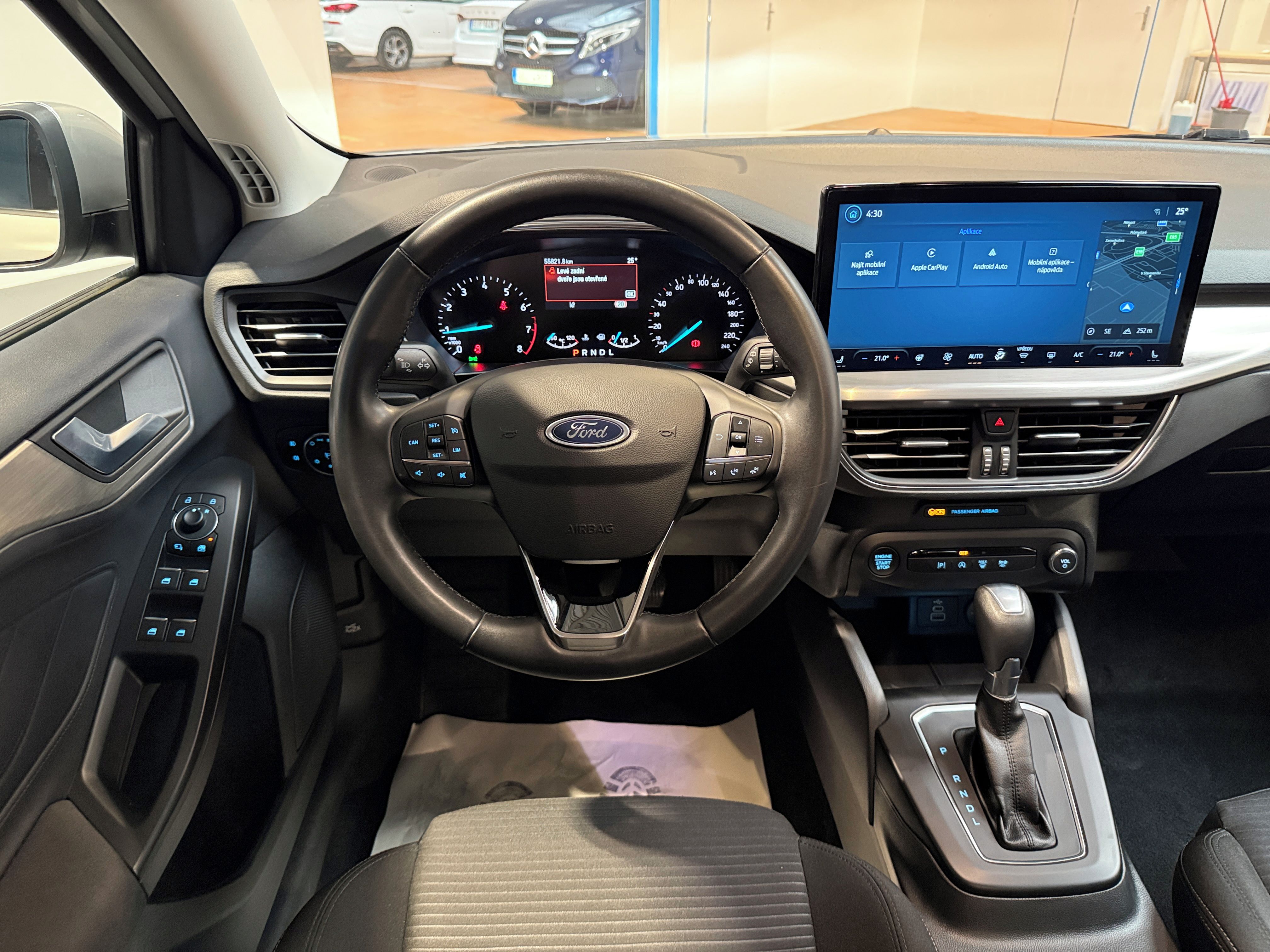 Ford Focus, 1.0 EcoBoost mHEV 114kW Titani - fotka 6