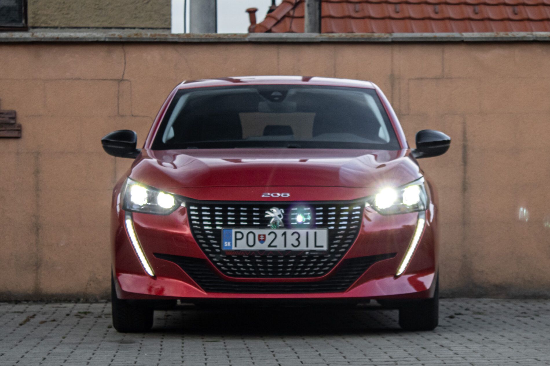 Peugeot 208 - fotka 2