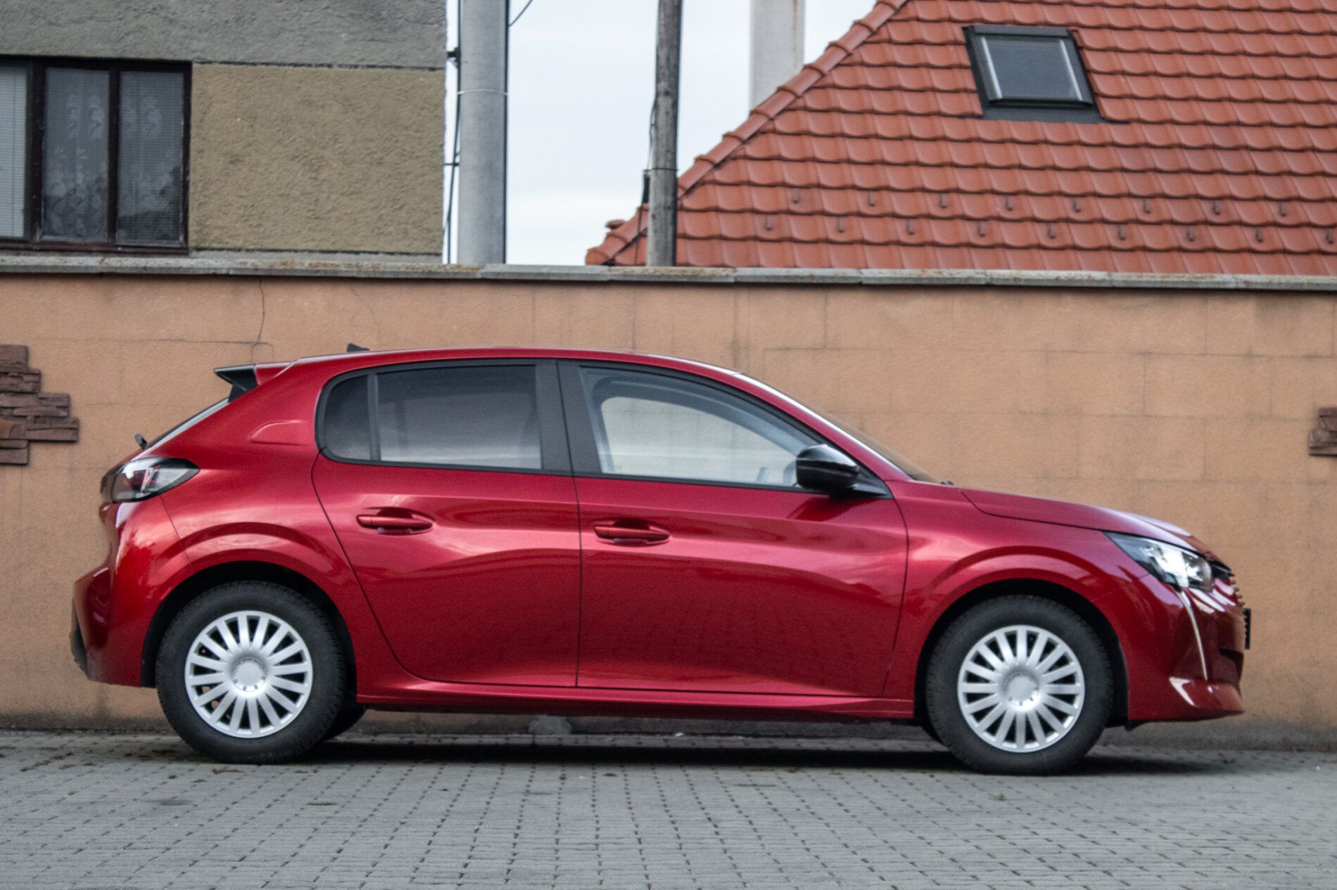 Peugeot 208 - fotka 4