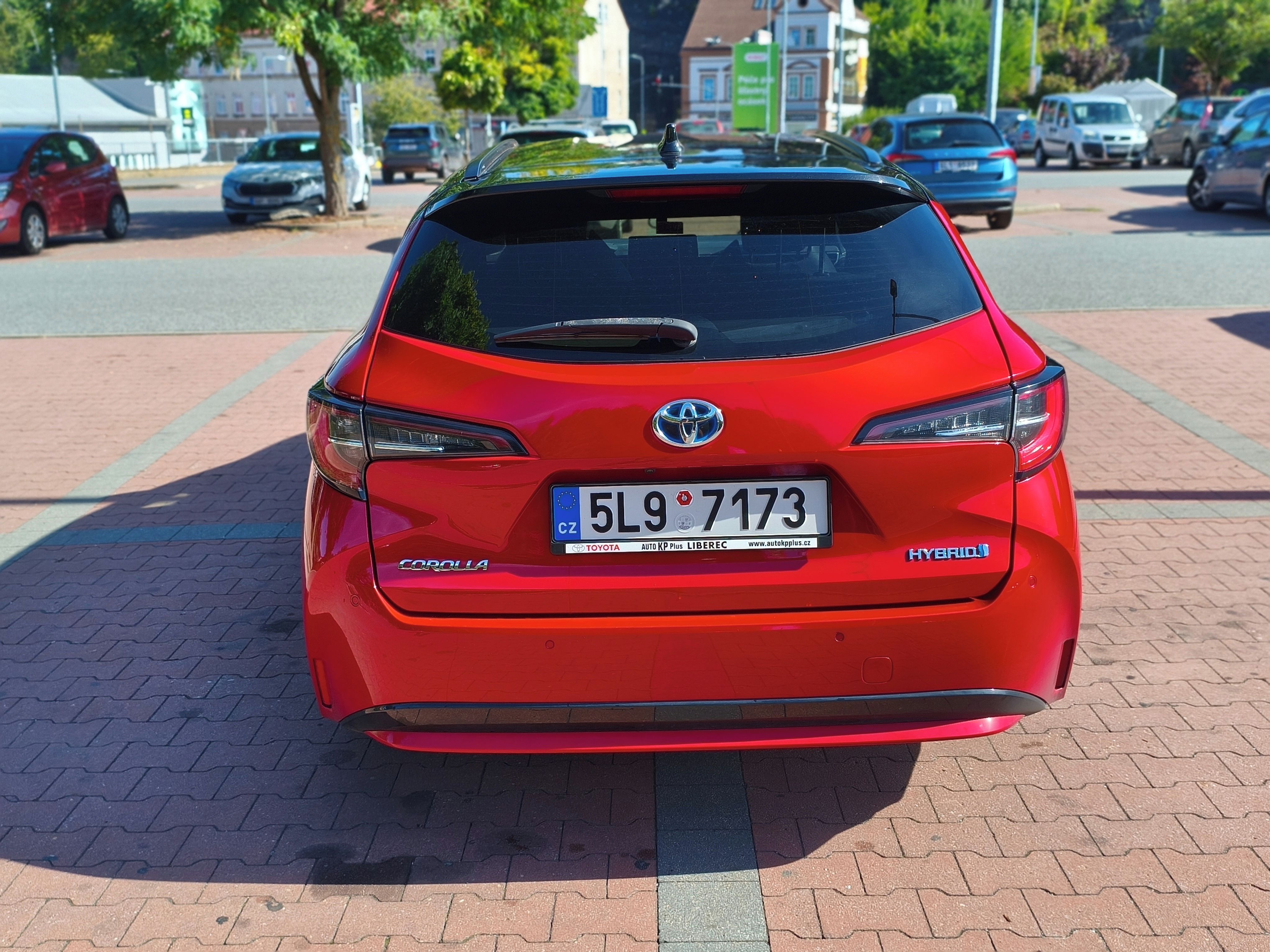 Toyota Corolla, 1.8 Hybrid 90kW Selection (GR) - fotka 5