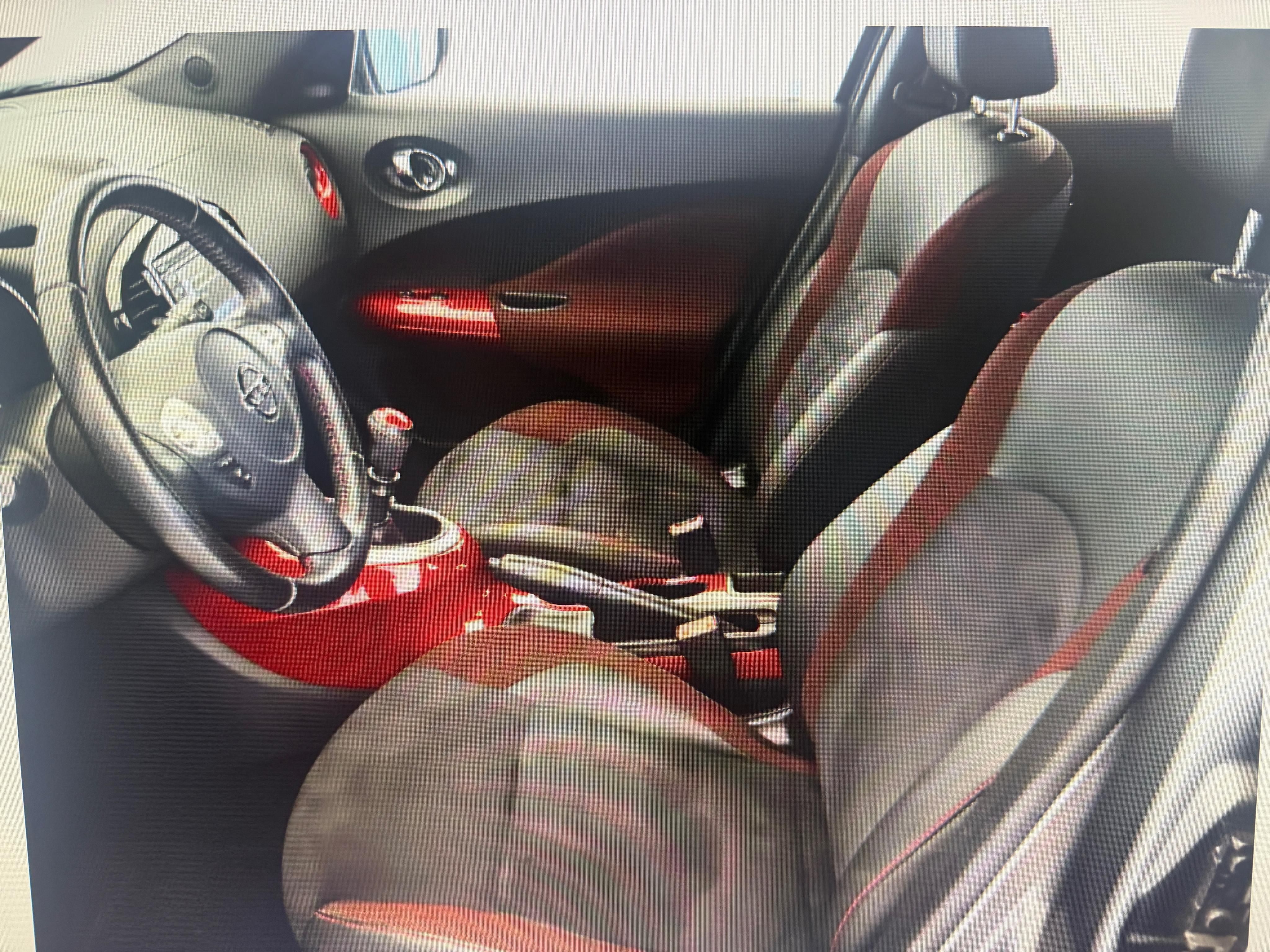 Nissan Juke, 1,2benz,Nová STK,man,TopStav - fotka 5