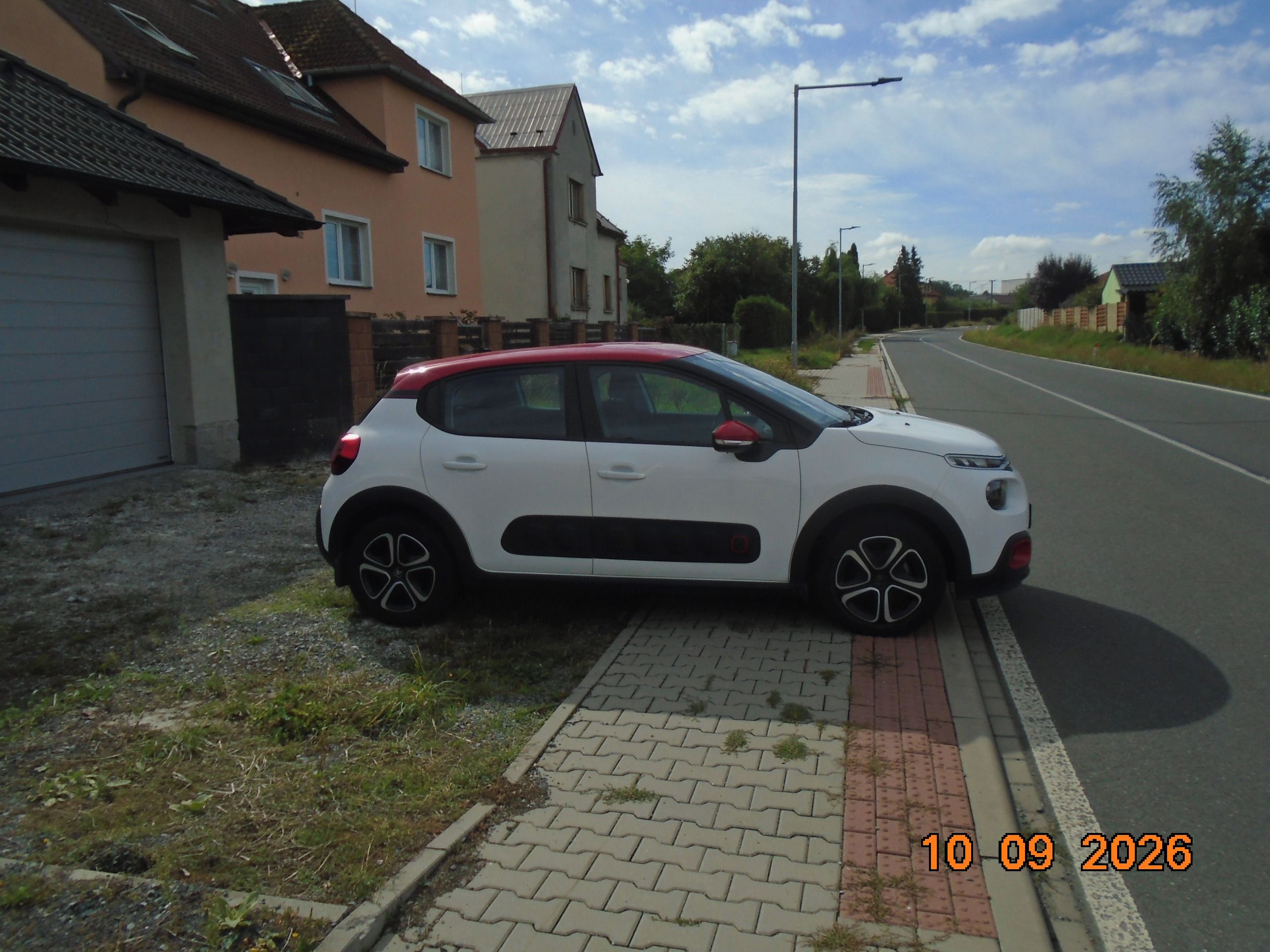Citroën C3, VOZIDLO Z POZŮSTALOSTI - fotka 4