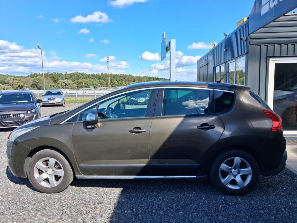 Peugeot 3008, 1,6 115kw, panorama - fotka 4