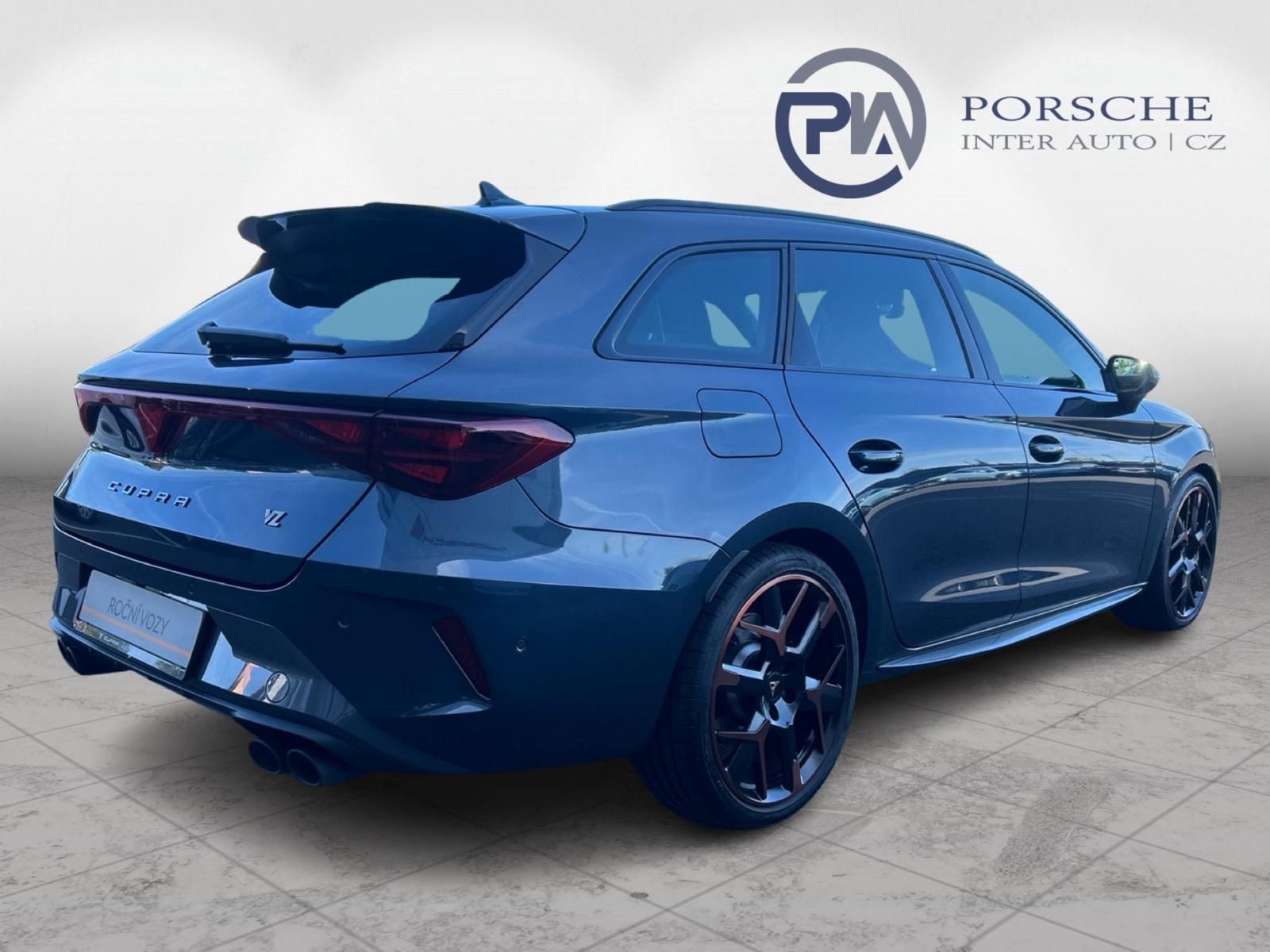 Cupra Leon, 2.0 TSI 245kW DSG 4WD VZ EXTRE - fotka 2
