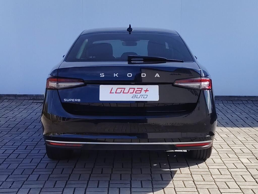 Škoda Superb, L&K 2.0 TDI 110 kW - fotka 5