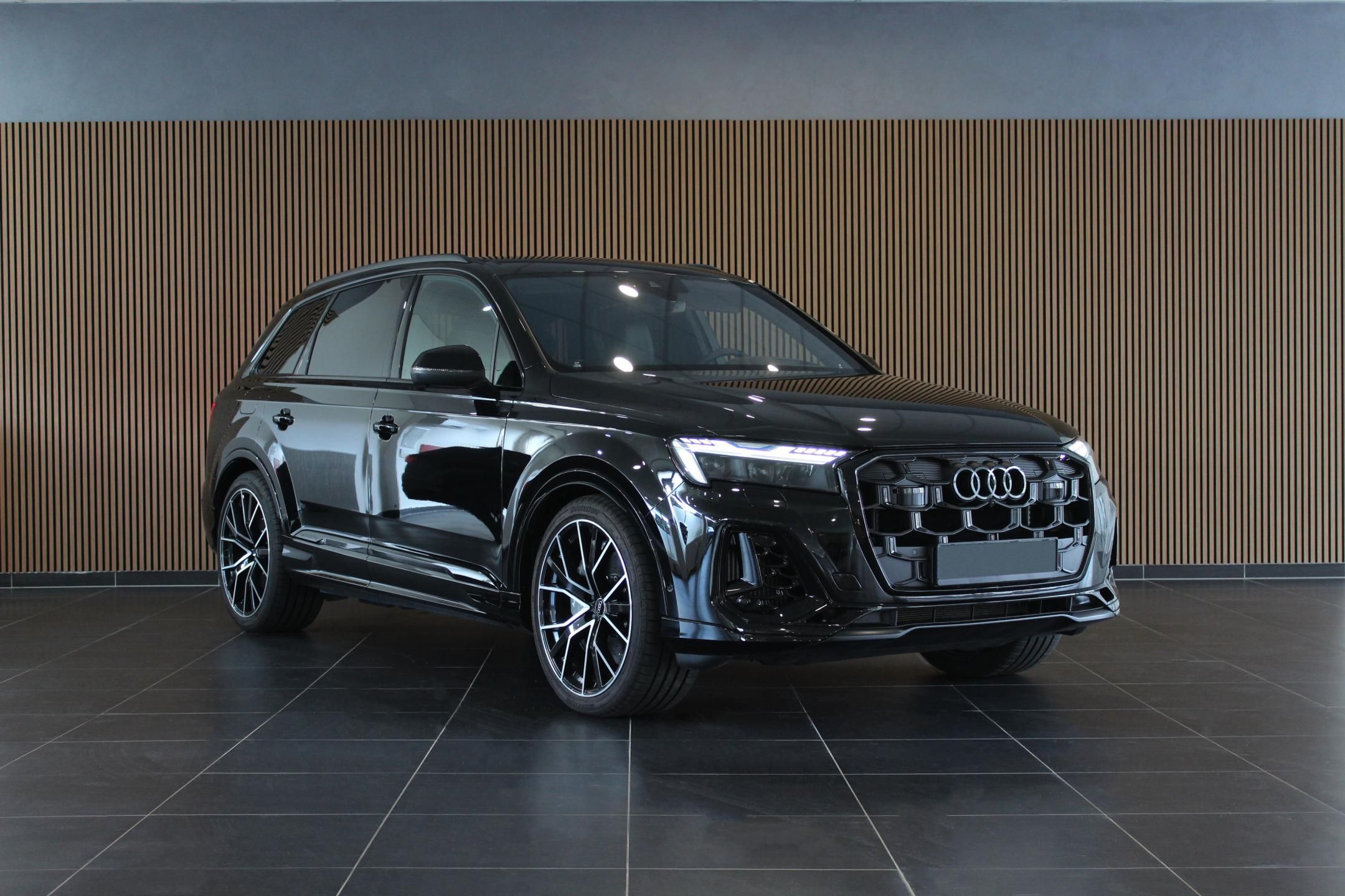Audi SQ7, Ceramic Exclusive B&O FullSpec - fotka 2