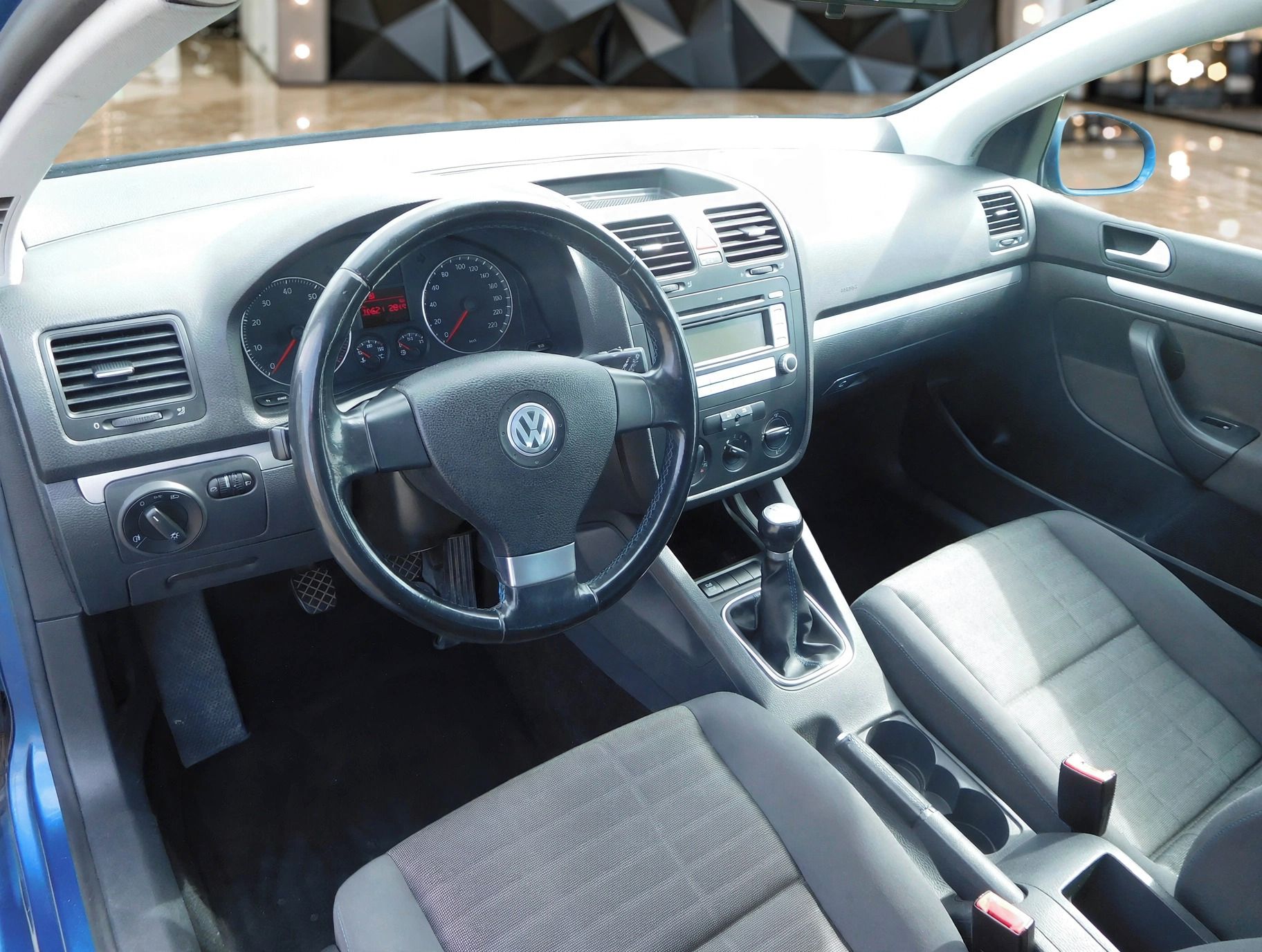 Volkswagen Golf, 1.4i 16V, Klima, TOP KM - fotka 5