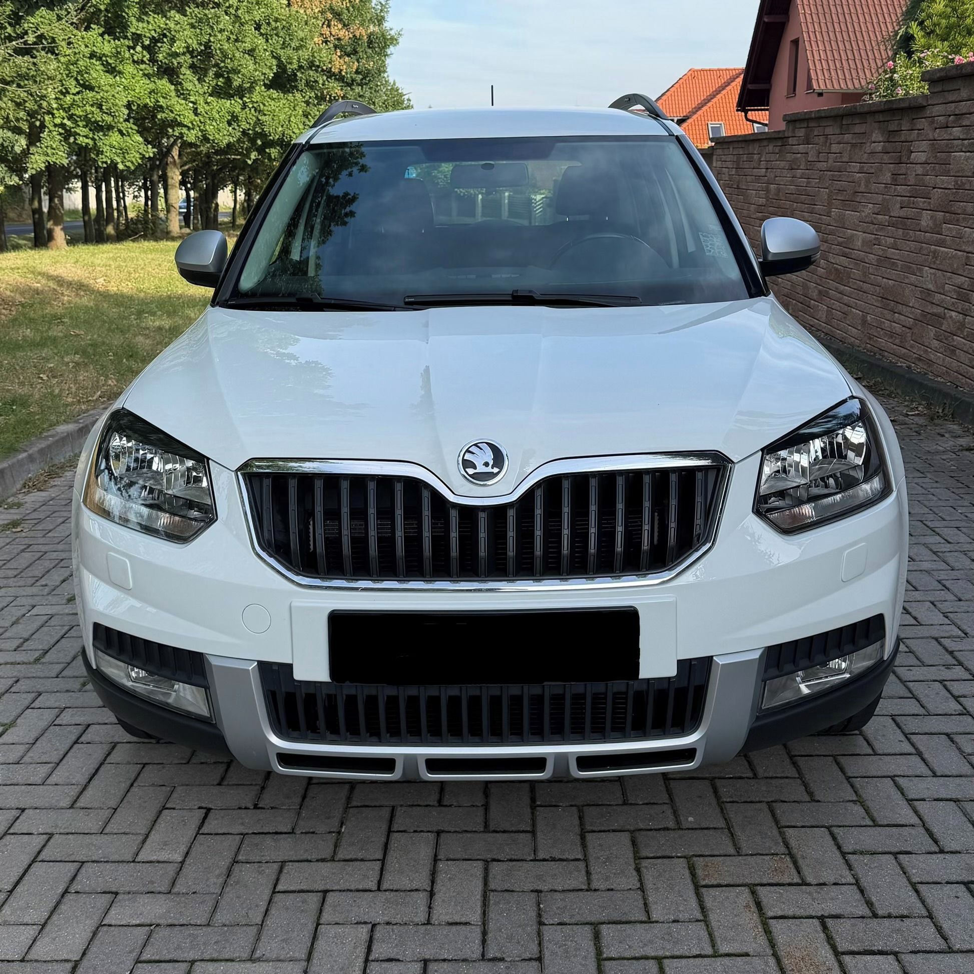 Škoda Yeti, 1.2TSI 81kw klima,výhřev,tažné - fotka 6