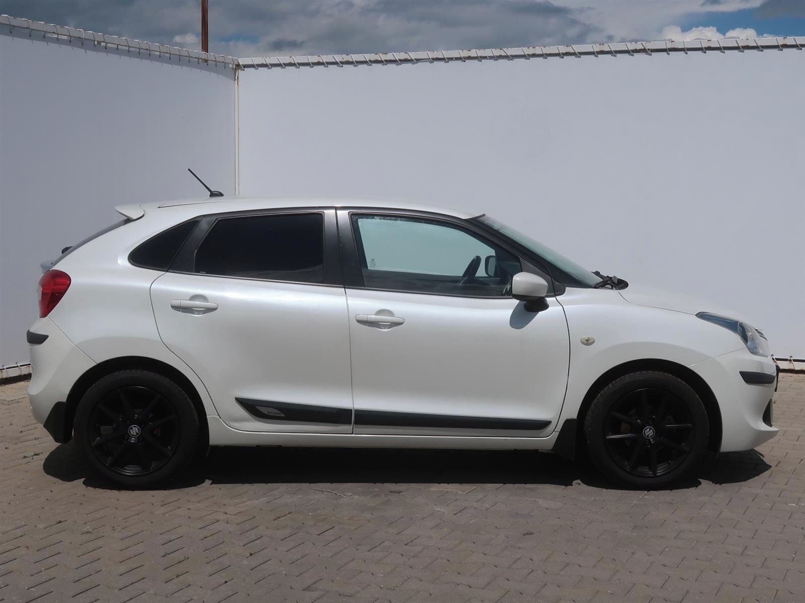 Suzuki Baleno, 1.2 DualJet - fotka 6