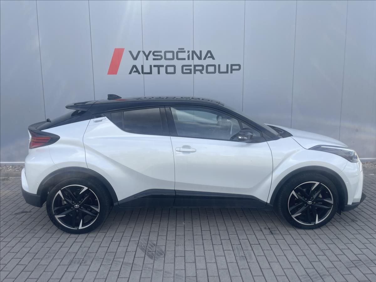 Toyota C-HR, 2,0 Hybrid GR Sport 1.Maj-CZ - fotka 5