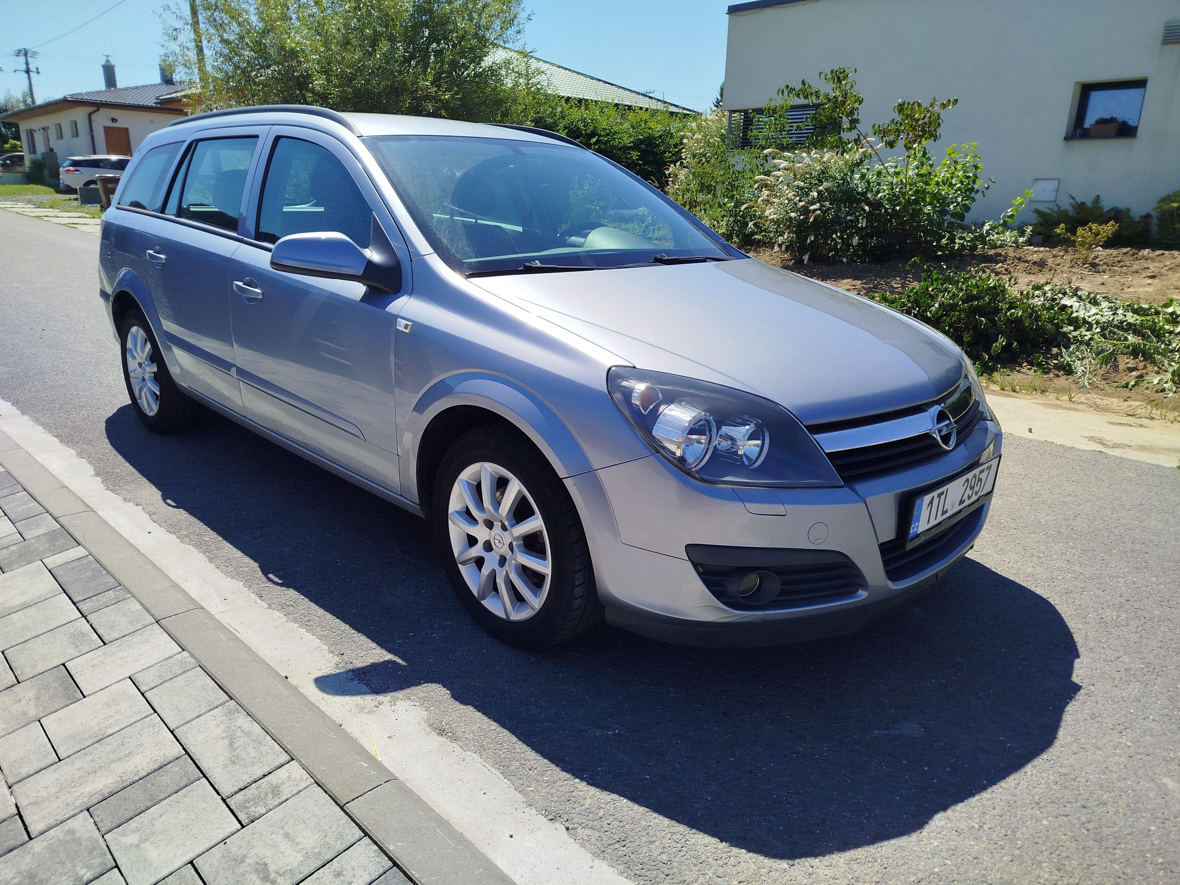 Opel Astra, 1.7CDTi, klima,nová STK 4/2028 - fotka 5