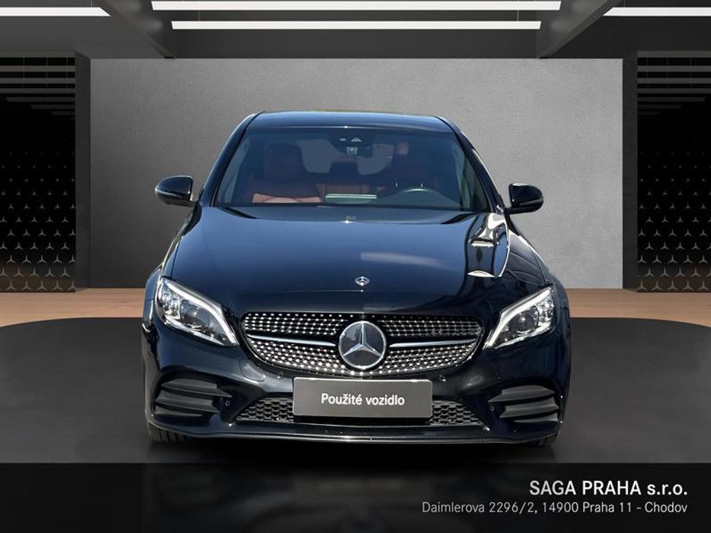 Mercedes-Benz Třídy C, Třída C 400 4MATIC AMG Line - fotka 2