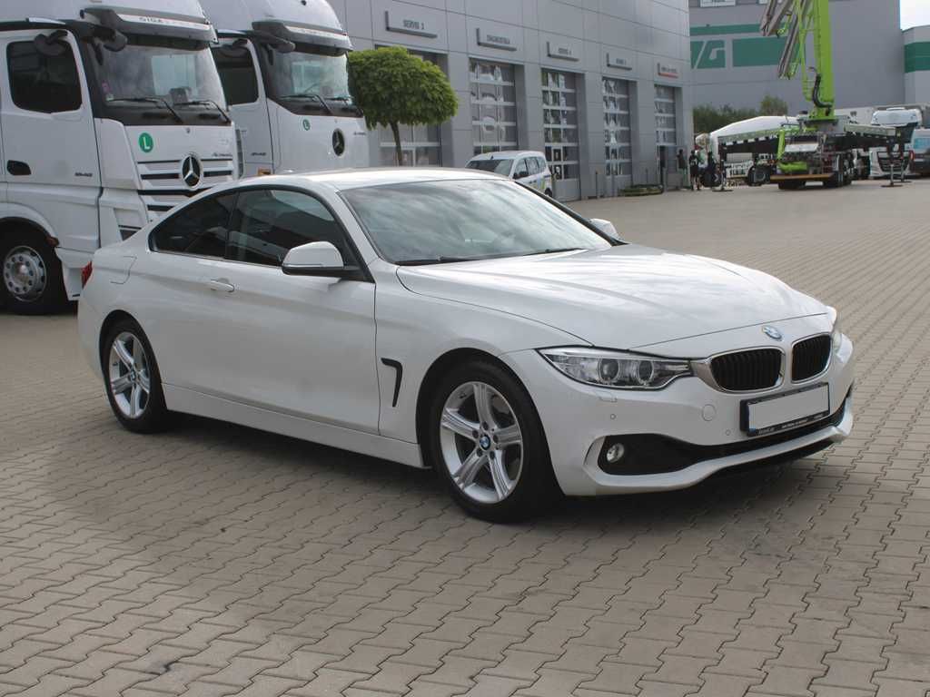 BMW Řada 4, 430d - fotka 2