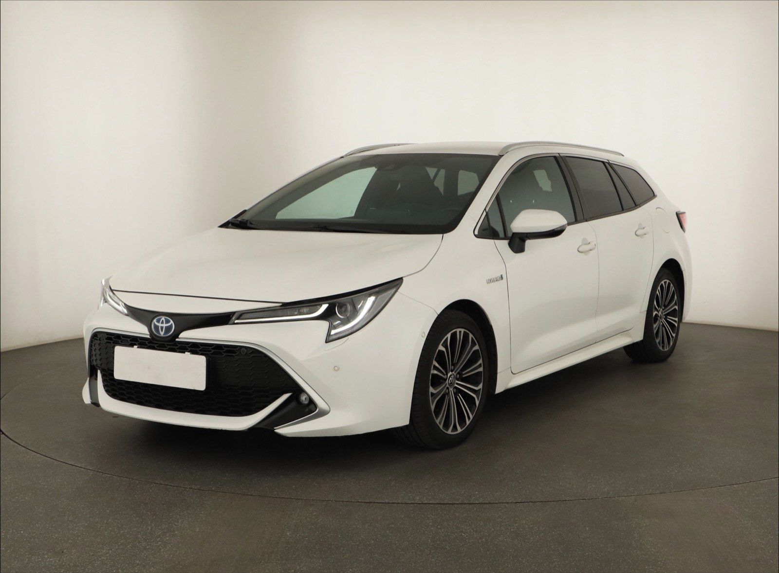 Toyota Corolla, 2.0 Hybrid, Executive, Automat - fotka 2