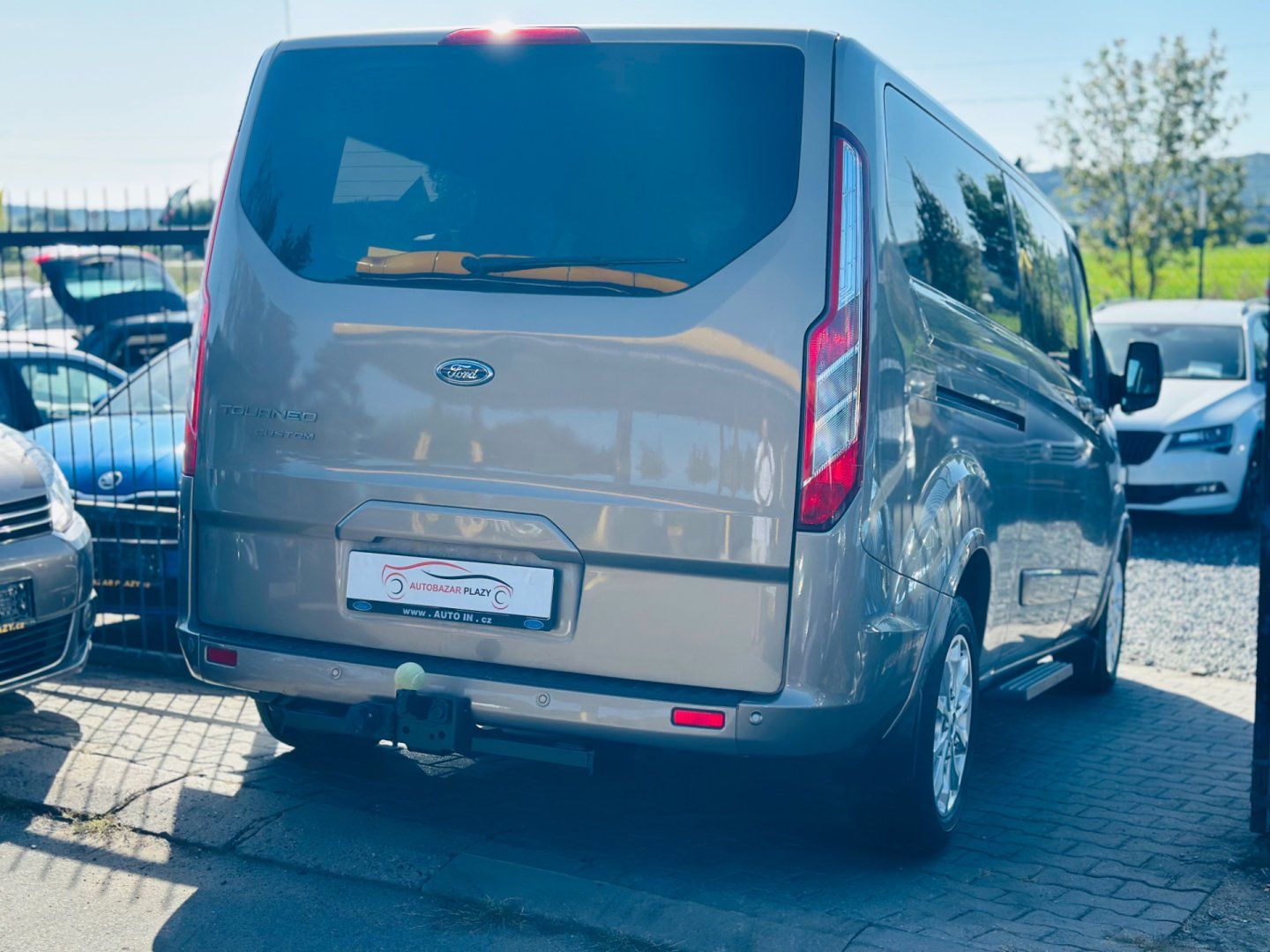 Ford Tourneo Custom, 2.0TDCi TITANIUM, ČR, 1.MAJ. - fotka 6