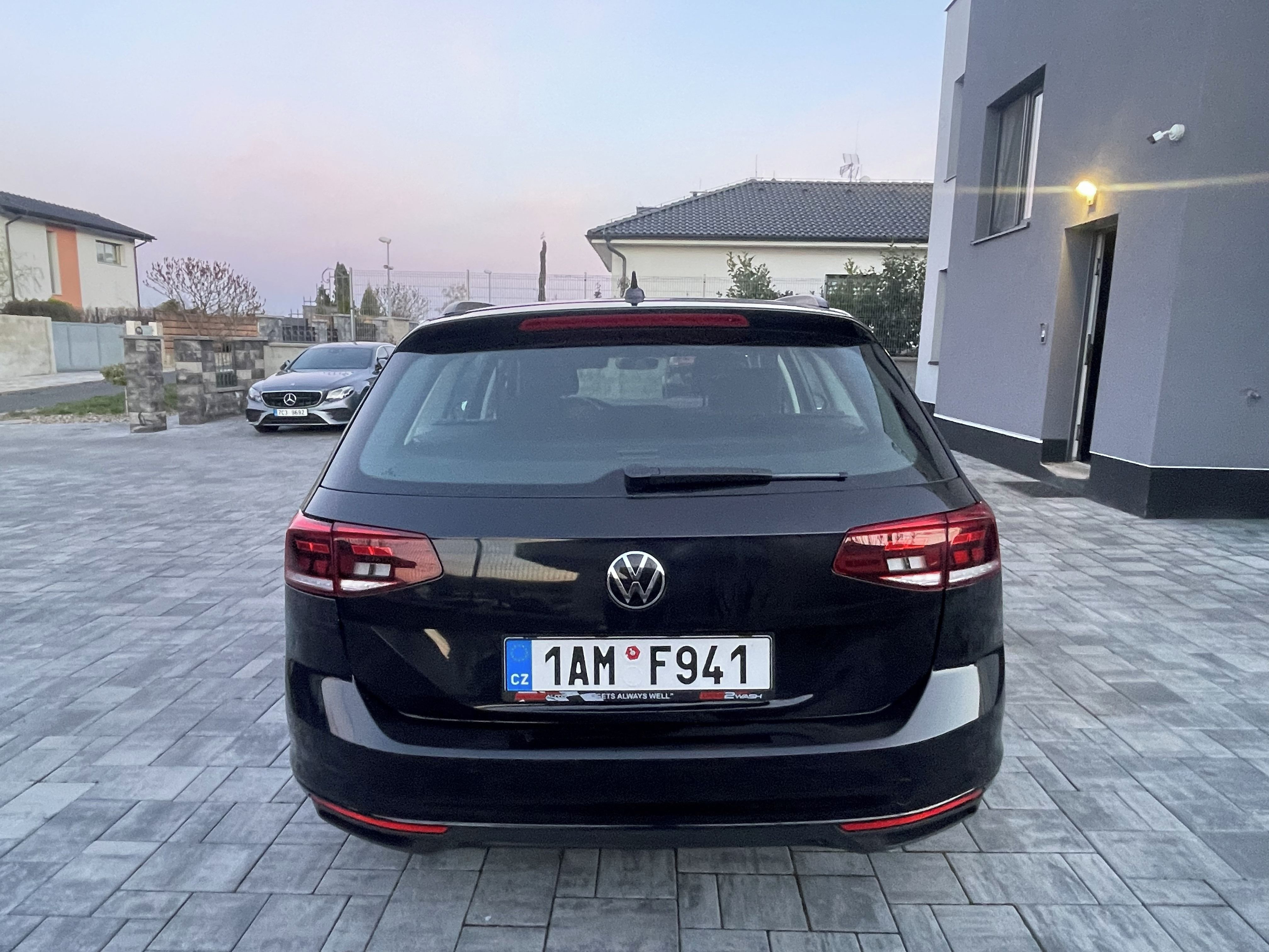Volkswagen Passat, 1,5 TSI 110kW DSG Business - fotka 3