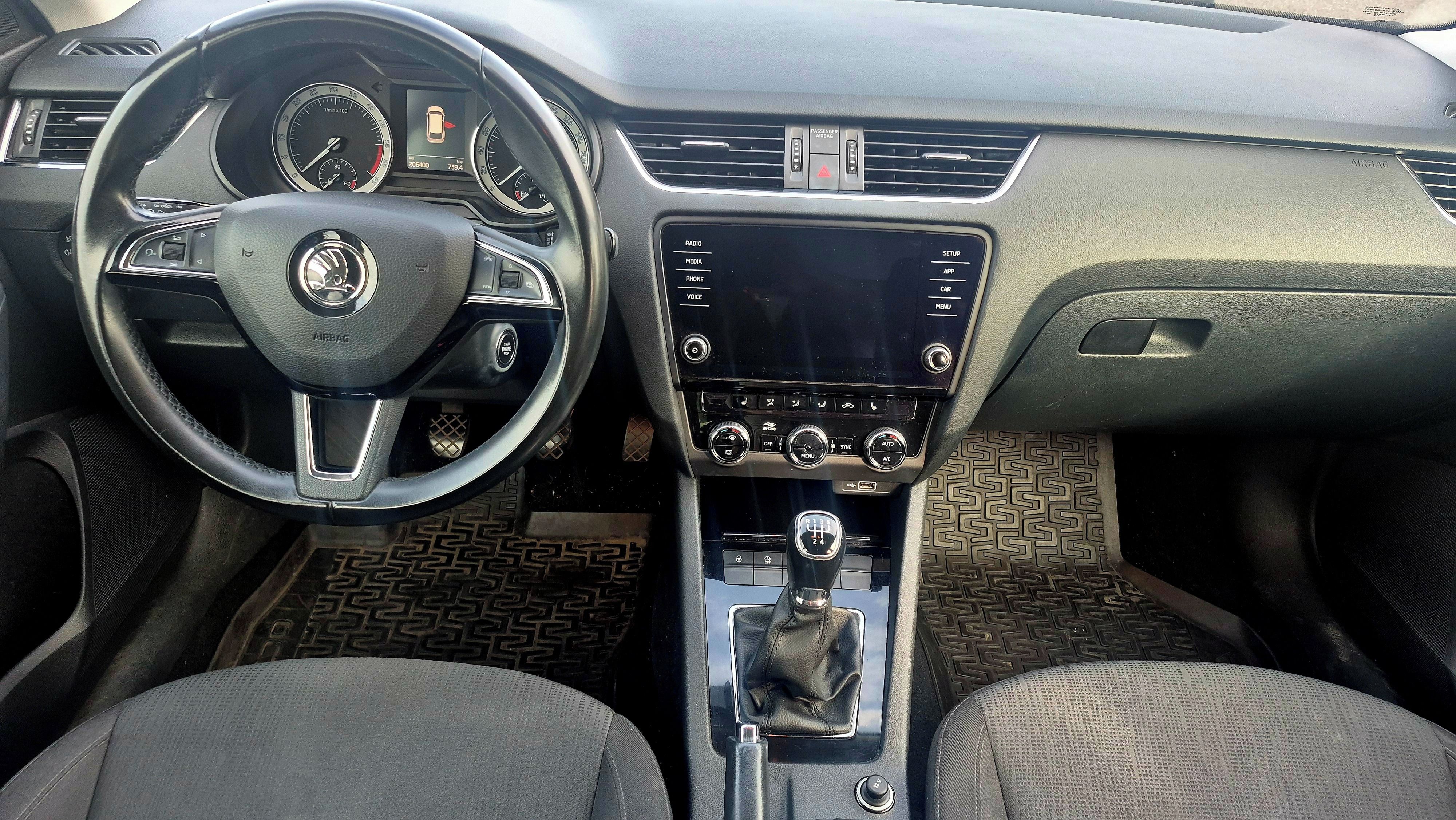 Škoda Octavia, Škoda Octavia, STYLE, 1.6 TDI - fotka 5