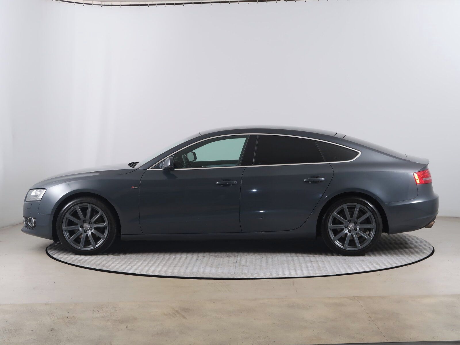 Audi A5, 2.0 TFSI, 4X4, Automat - fotka 3