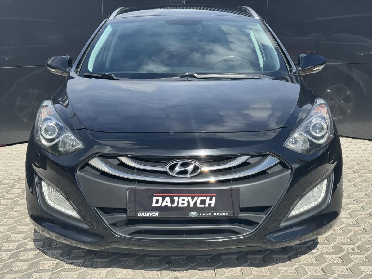 Hyundai i30, 1,6 CRDI Premium AT ČR - fotka 4