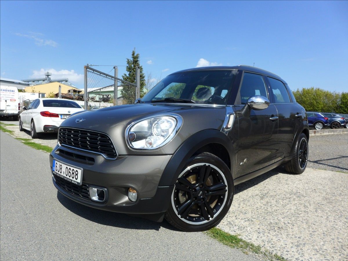 Mini Countryman, 2,0 SD 4X4, VÝHŘEV, NAVI