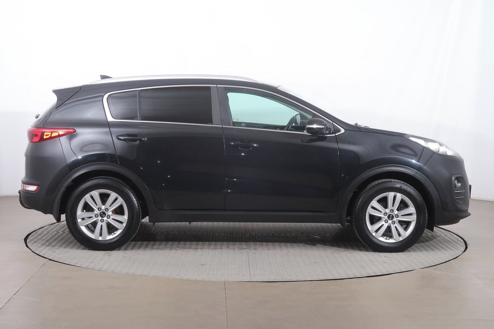 Kia Sportage, 1.6 GDI, Serv.kniha - fotka 6