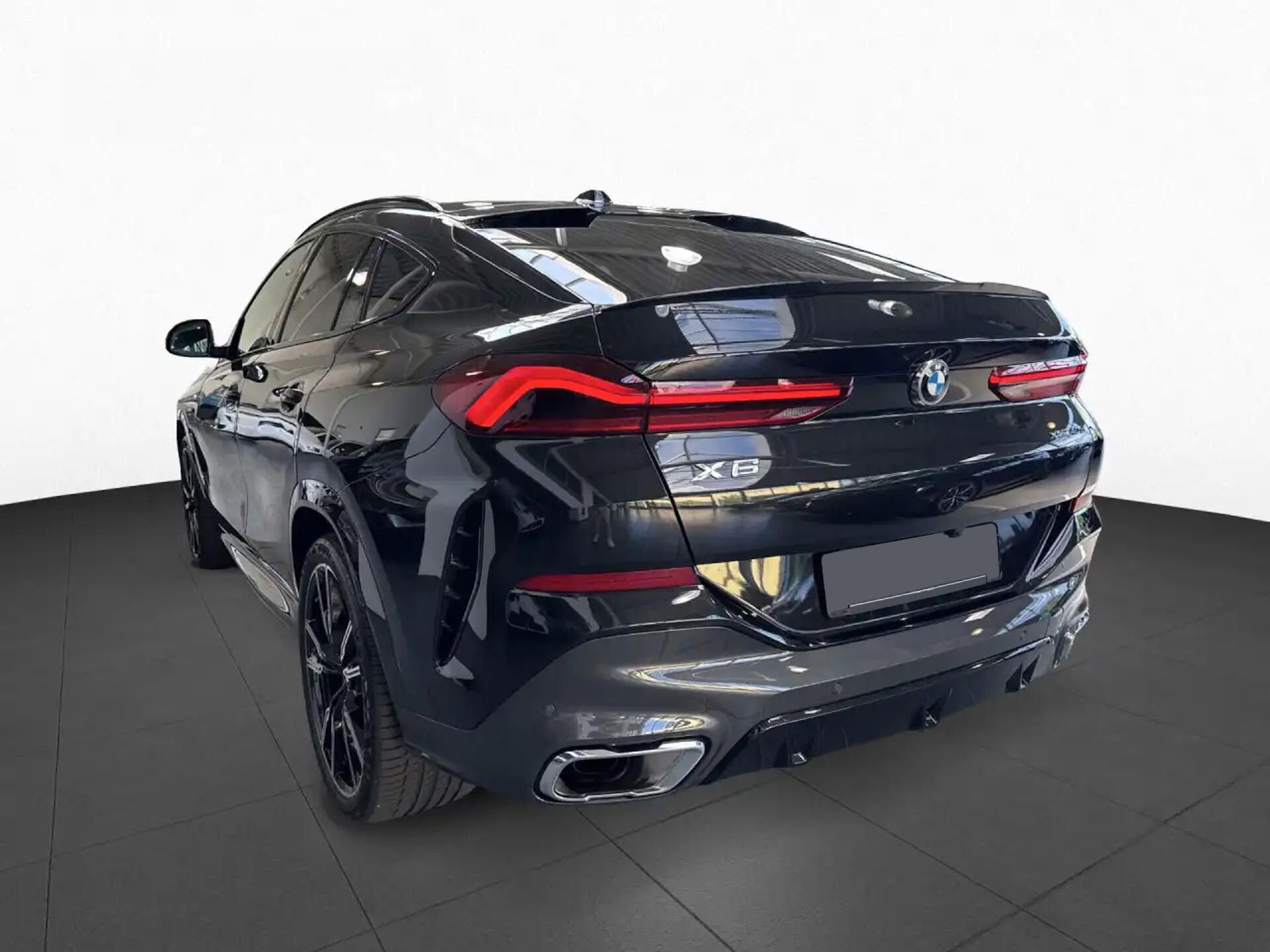BMW X6, xDrive40d M-Sport Pano HuD Nez - fotka 5