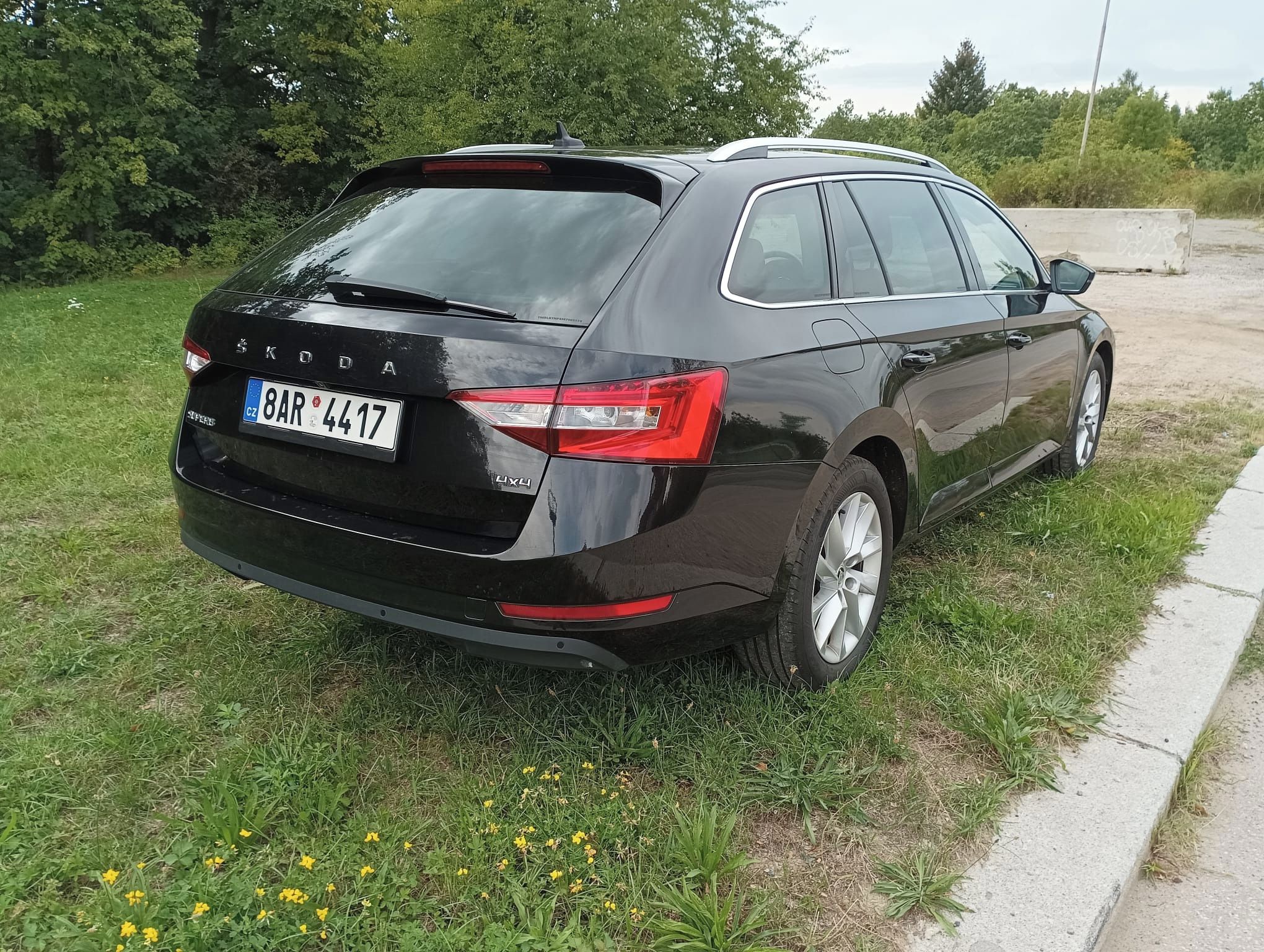 Škoda Superb, 2.0TDI 4*4DSG1majČR 147KW DPH - fotka 4