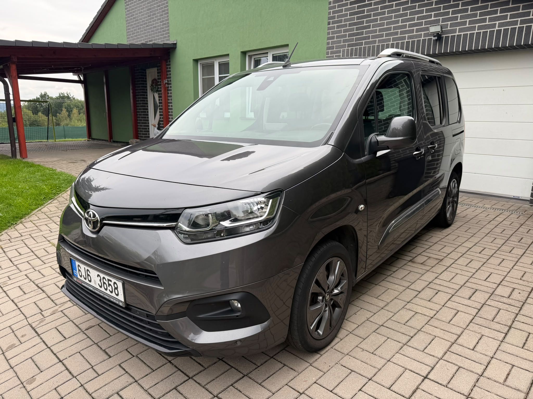 Toyota Proace City Verso, 1,5D-4D-96kw,M6,L1,CZ,1maj,DPH - fotka 2