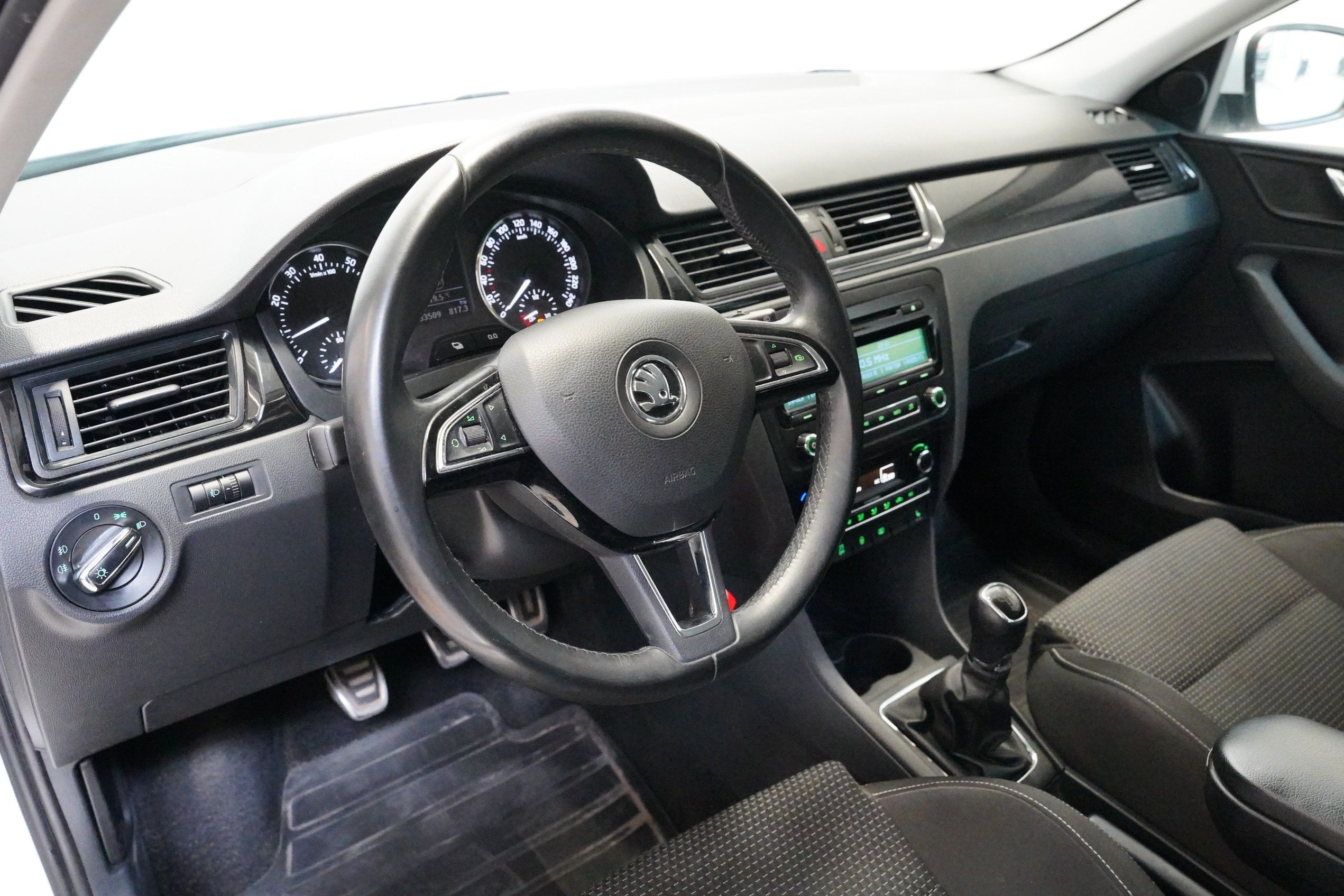 Škoda Rapid, 1.2 TSI 63 kW Ambition Plus - fotka 5